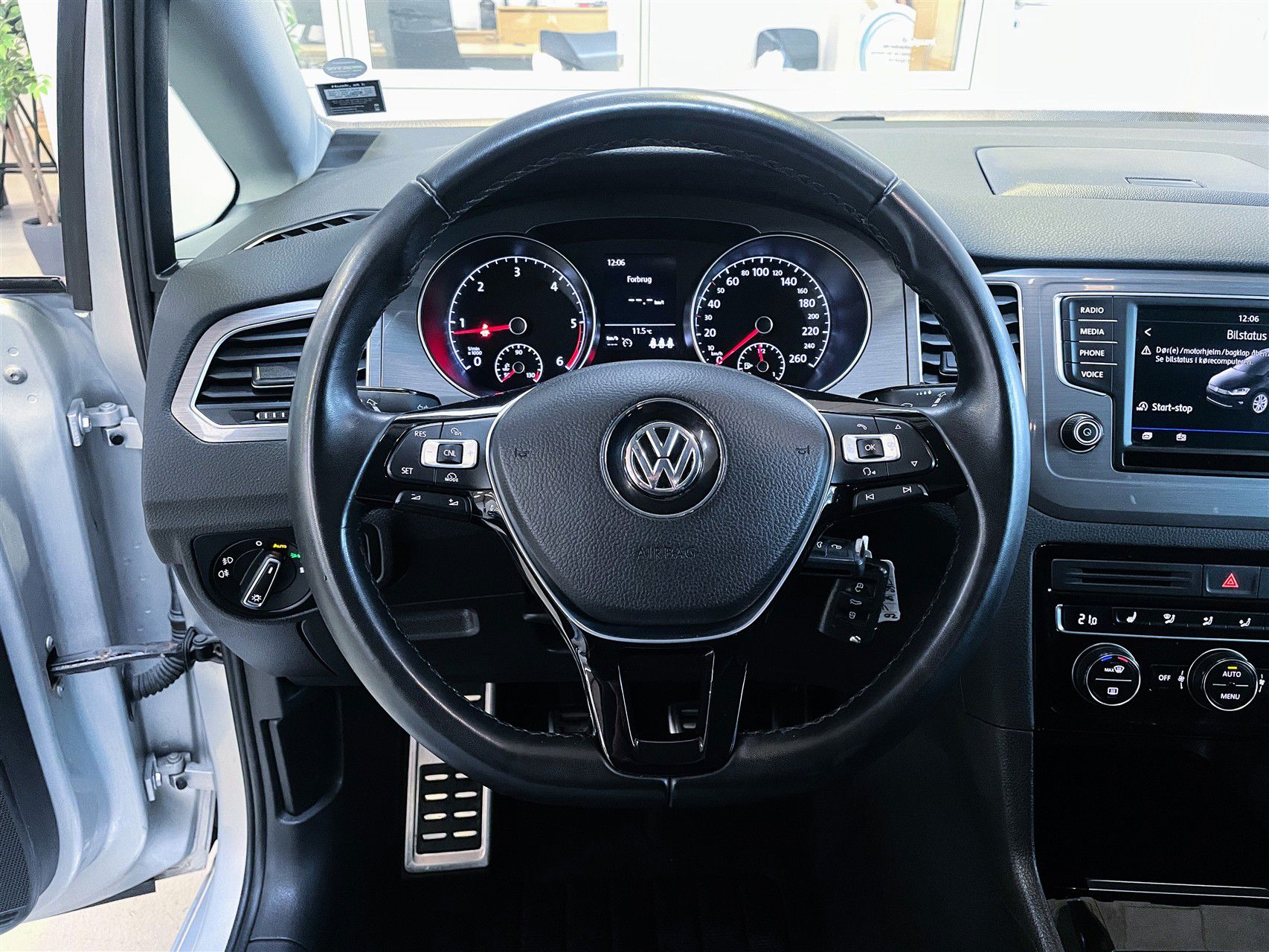 Billede af VW Golf Sportsvan 1,6 TDI BMT Allstar 115HK Van