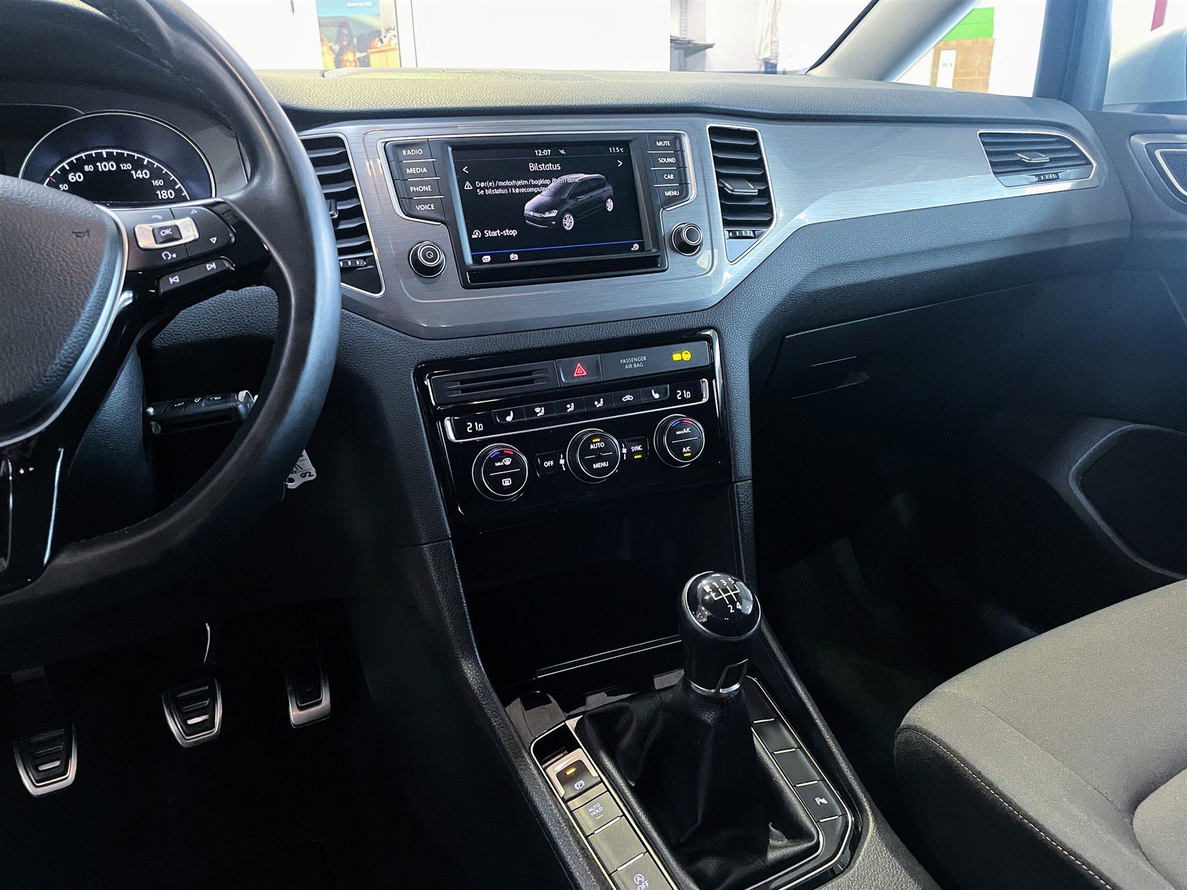 Billede af VW Golf Sportsvan 1,6 TDI BMT Allstar 115HK Van