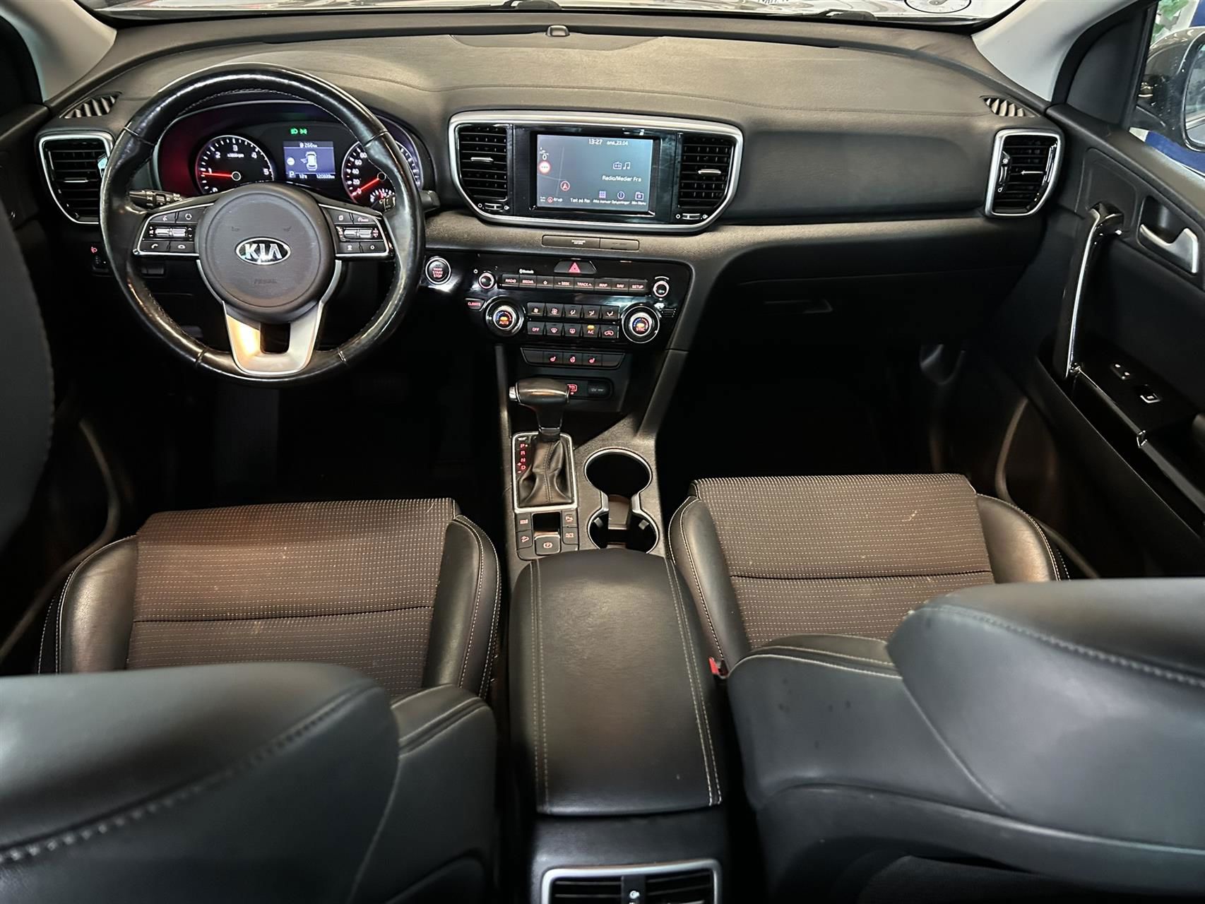 Billede af Kia Sportage 1,6 CRDI  Mild hybrid Vision DCT 136HK 5d 7g Aut.