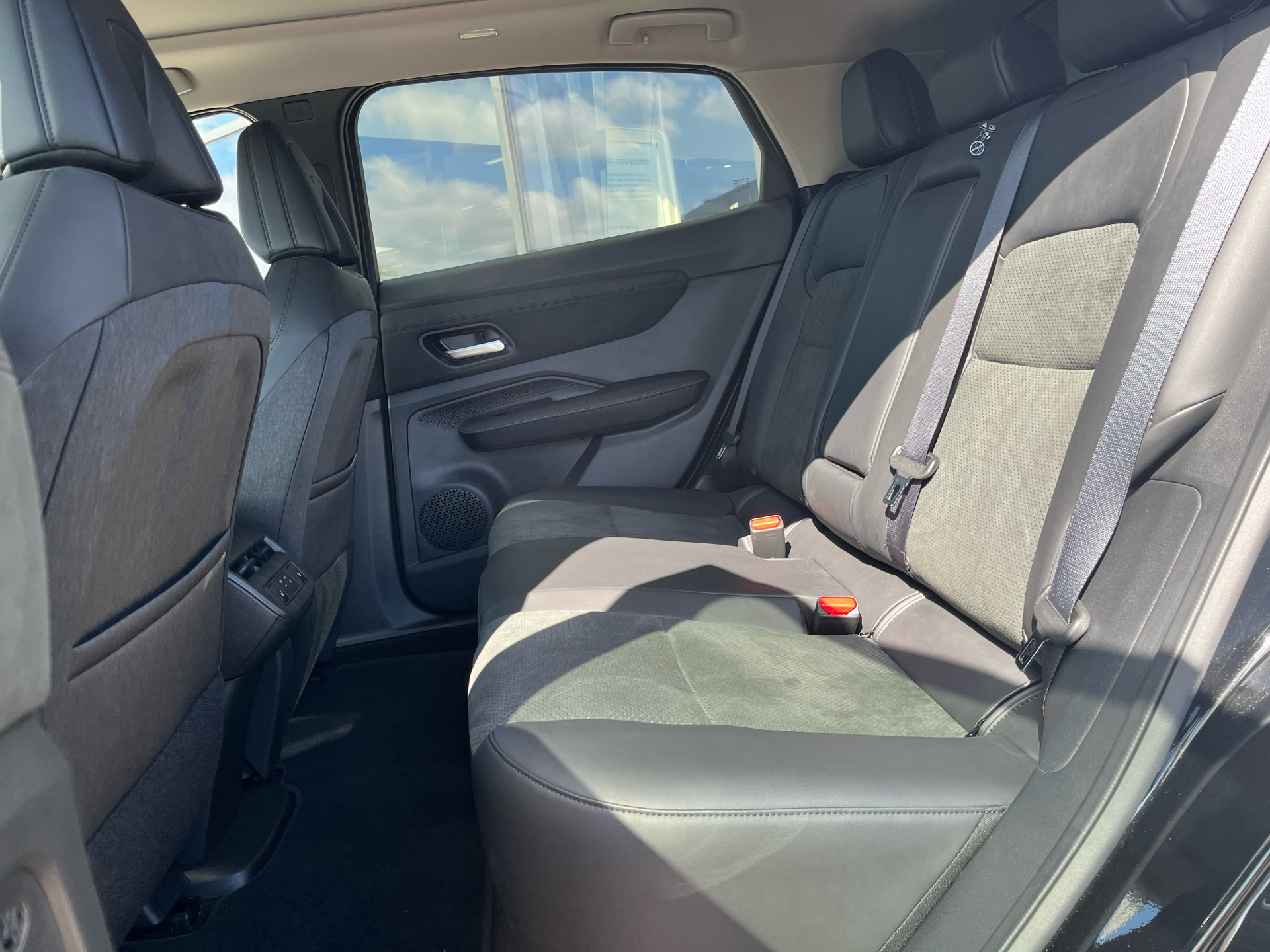 Billede af Nissan Ariya EL Evolve e-4orce 301HK 5d Aut.