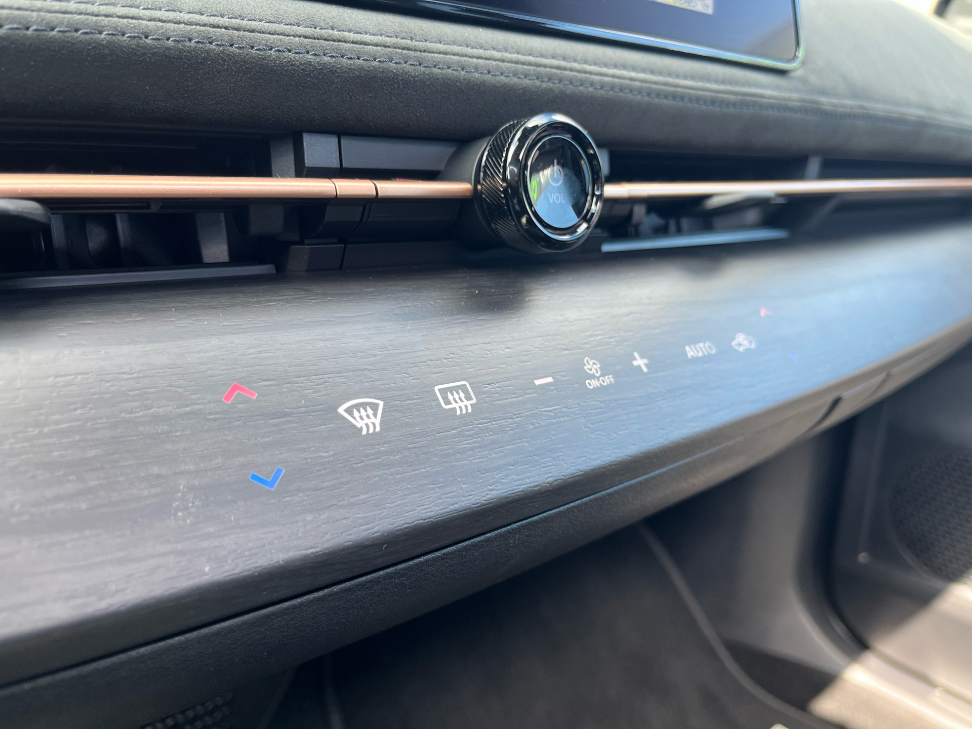 Billede af Nissan Ariya EL Evolve e-4orce 301HK 5d Aut.