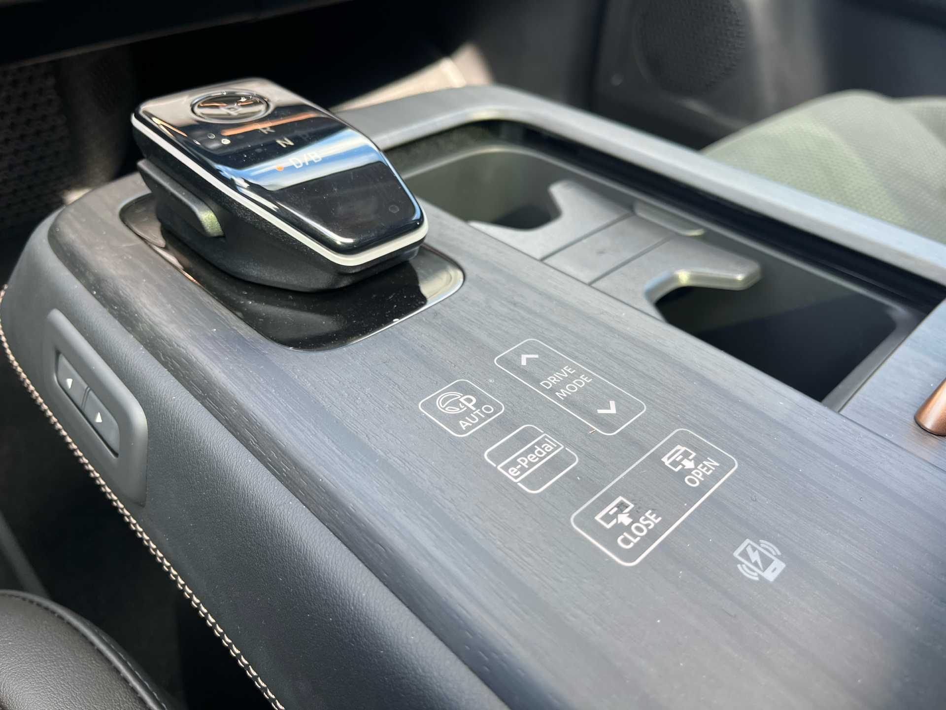 Billede af Nissan Ariya EL Evolve e-4orce 301HK 5d Aut.