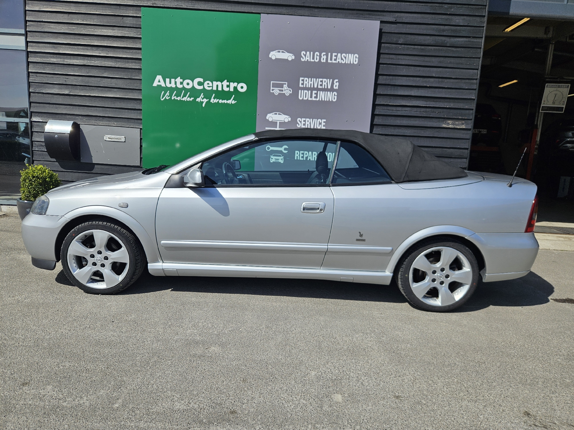 Billede af Opel Astra 2,2 16V 147HK 2d