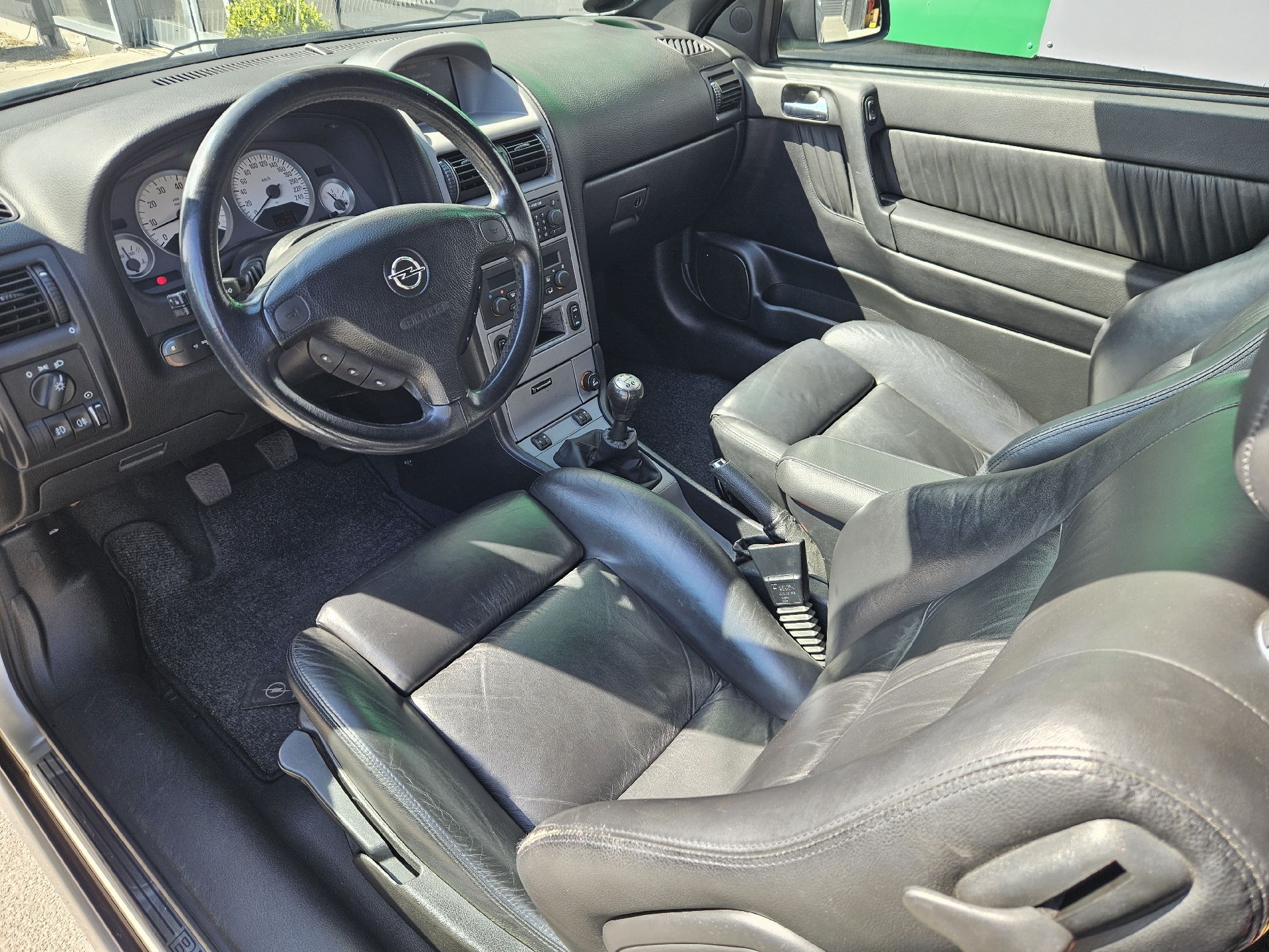 Billede af Opel Astra 2,2 16V 147HK 2d