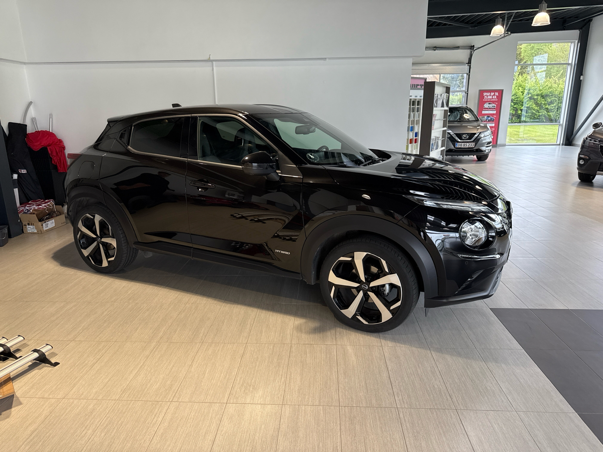 Billede af Nissan Juke 1,6 Hybrid Tekna 4AMT 143HK 5d Aut.