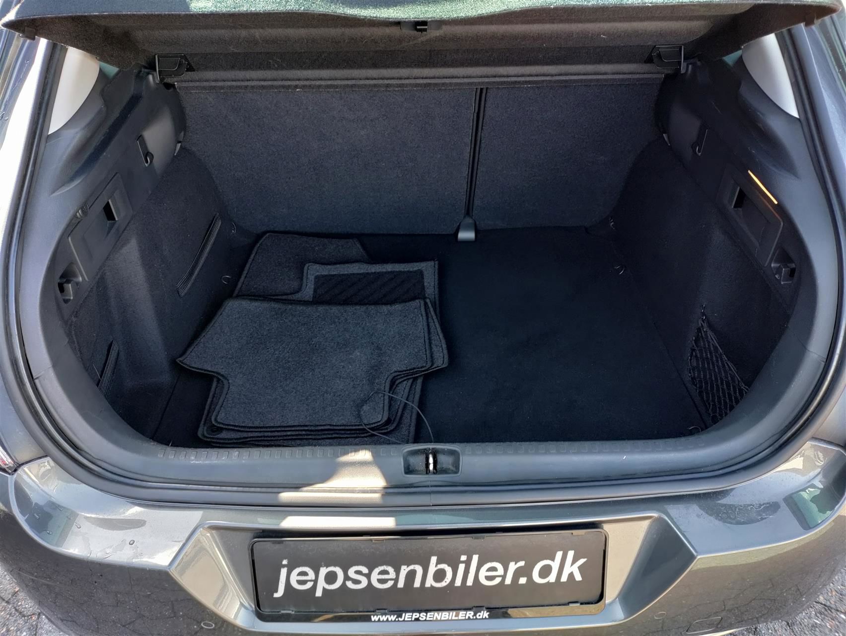 Billede af Citroën C4 1,6 Blue HDi Feel Complet start/stop 100HK 5d