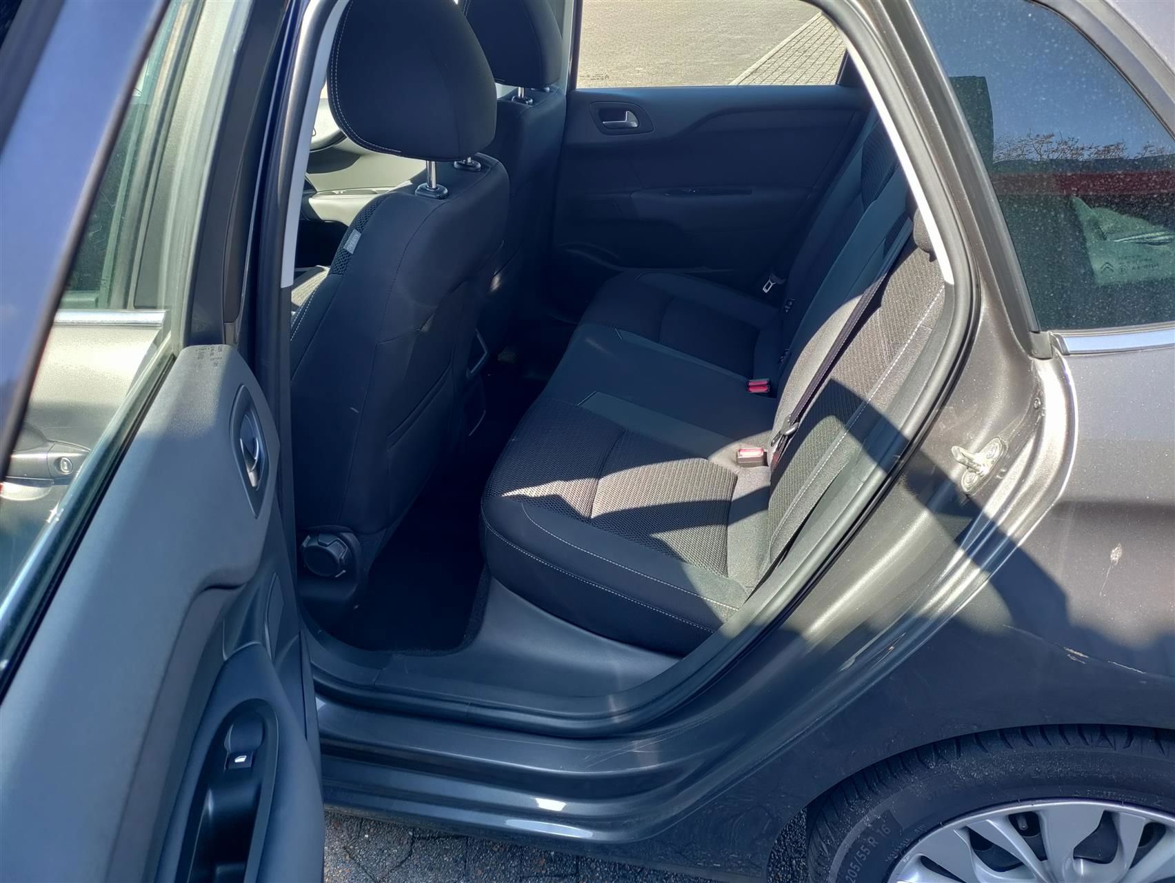 Billede af Citroën C4 1,6 Blue HDi Feel Complet start/stop 100HK 5d