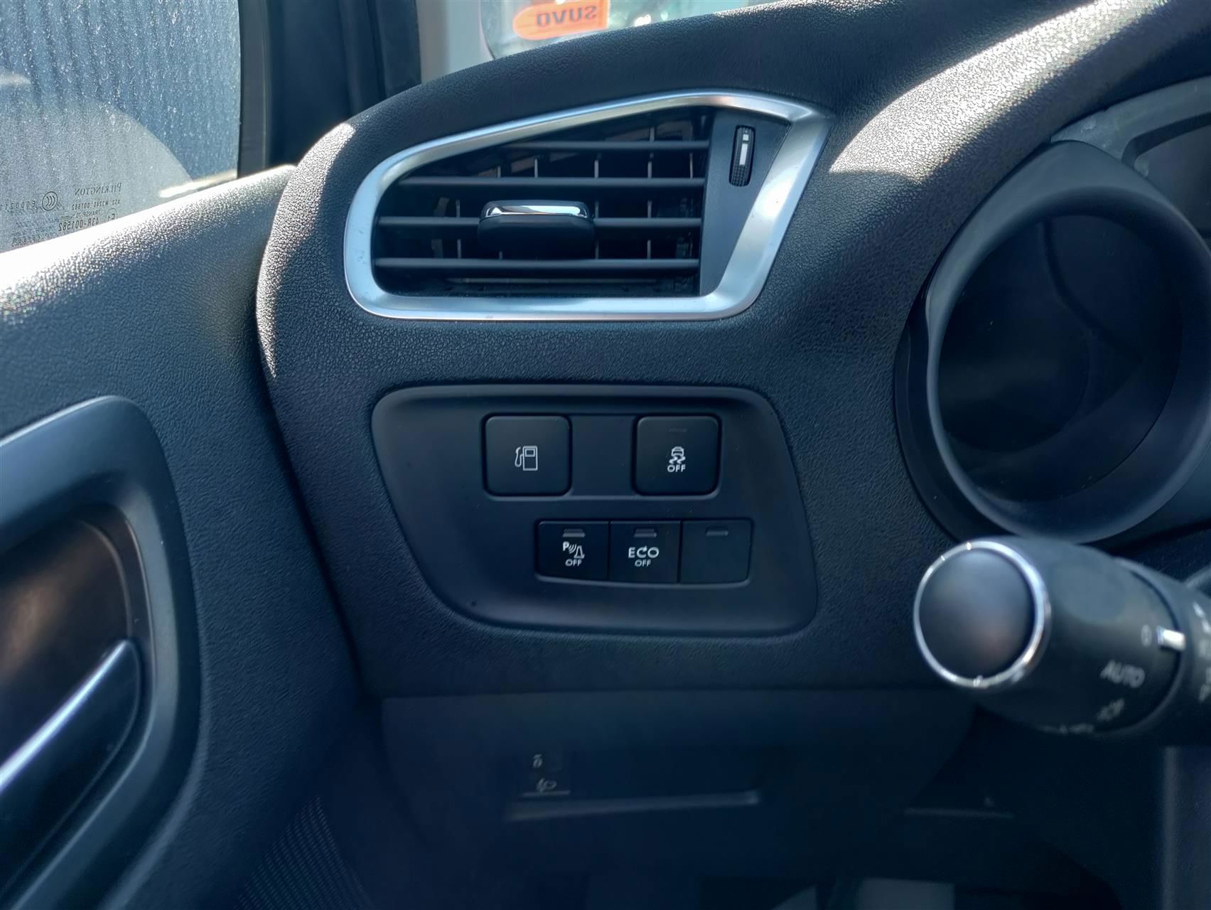 Billede af Citroën C4 1,6 Blue HDi Feel Complet start/stop 100HK 5d