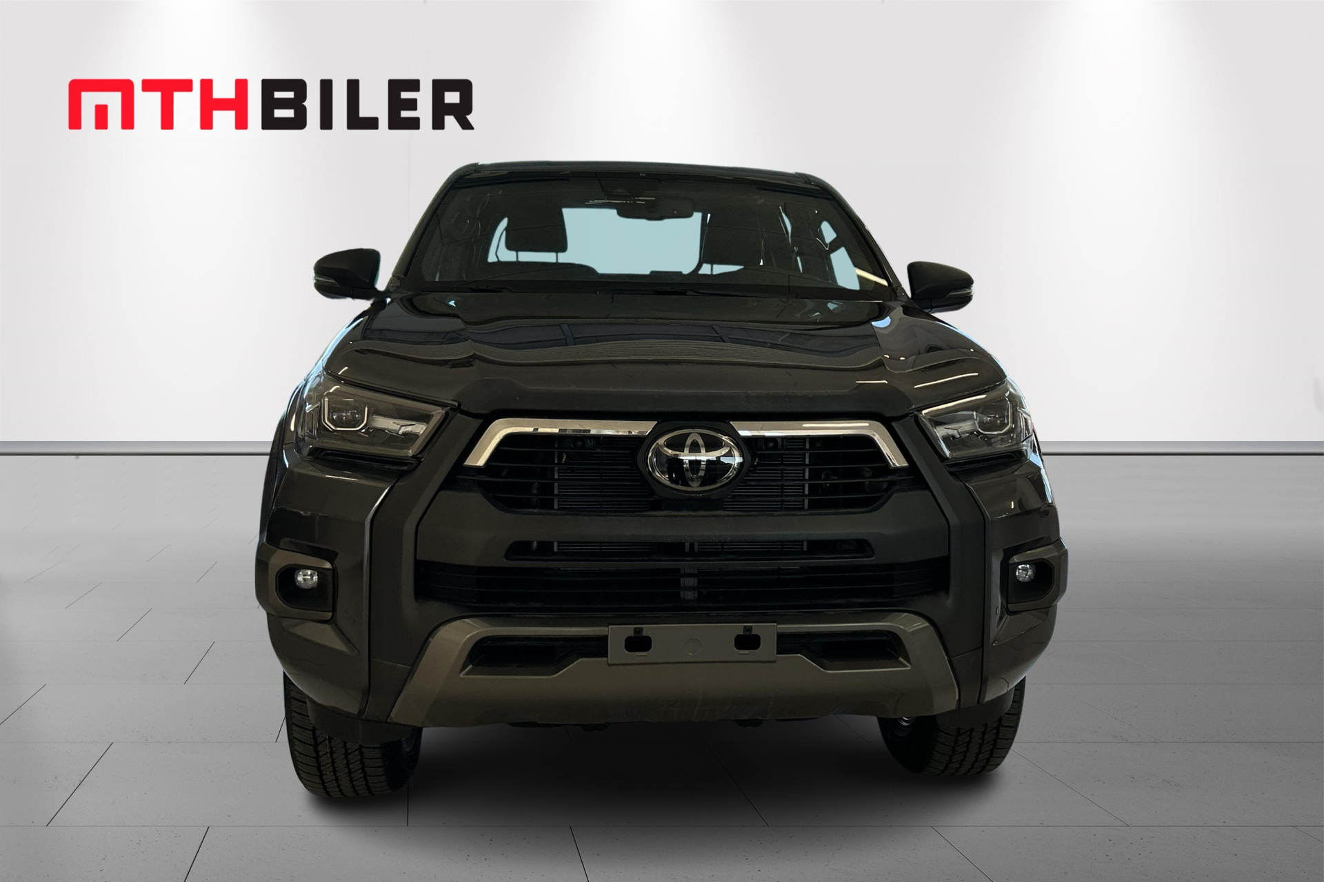 Billede af Toyota HiLux Dobb.Kab. 2,8 D-4D T4 Invincible AWD 204HK DobKab Aut.
