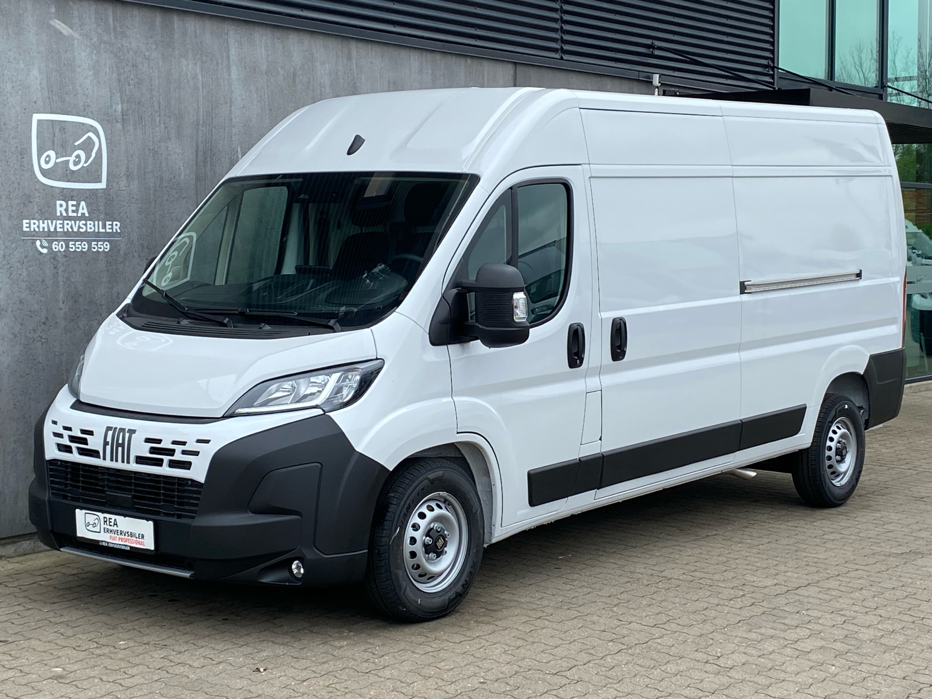 Billede af Fiat Ducato 35M L3H2 2,2 Multijet Pro 180HK Van 9g Aut.