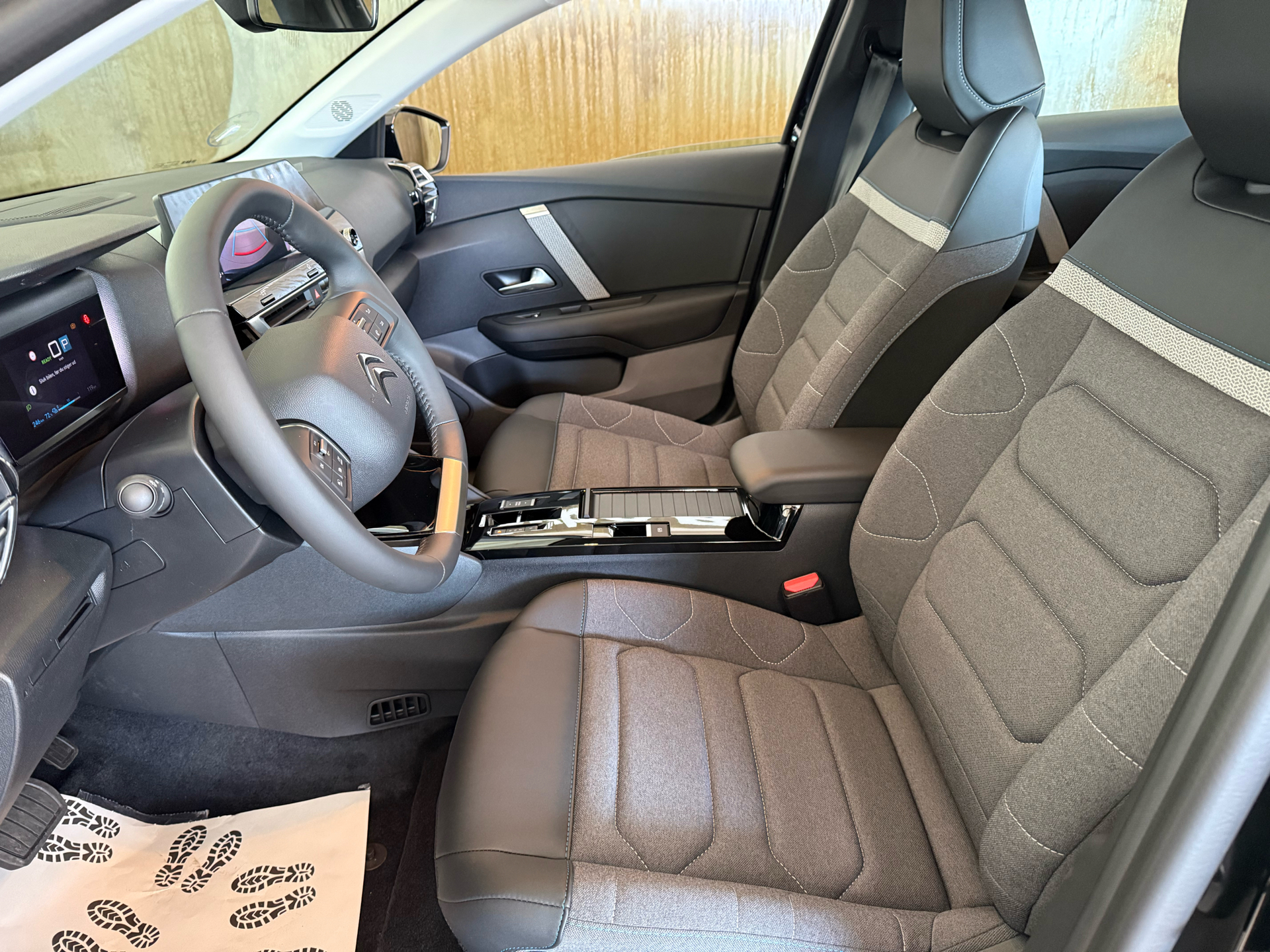 Billede af Citroën e-C4 EL Plus 136HK 5d Aut.