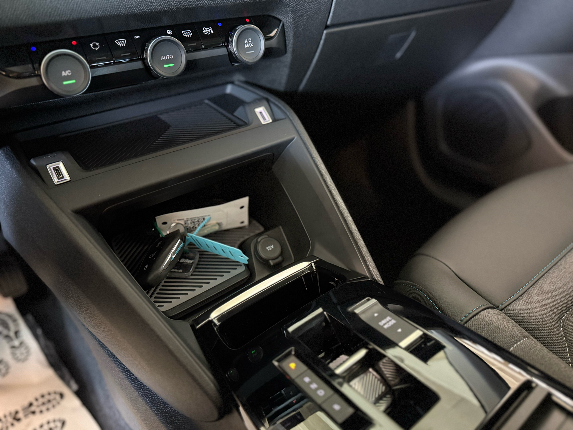 Billede af Citroën e-C4 EL Plus 136HK 5d Aut.