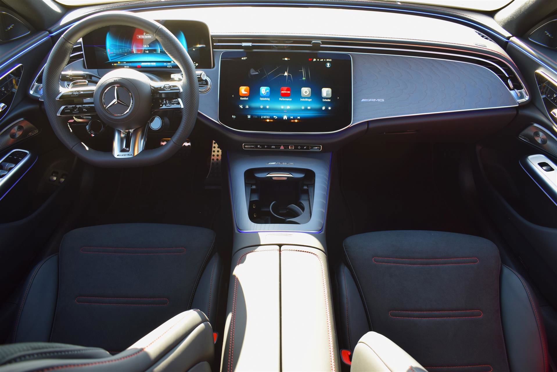 Billede af Mercedes-Benz E53 AMG 3,0 Plugin-hybrid 4Matic+ AMG Speedshift TCT 585HK 9g Aut.