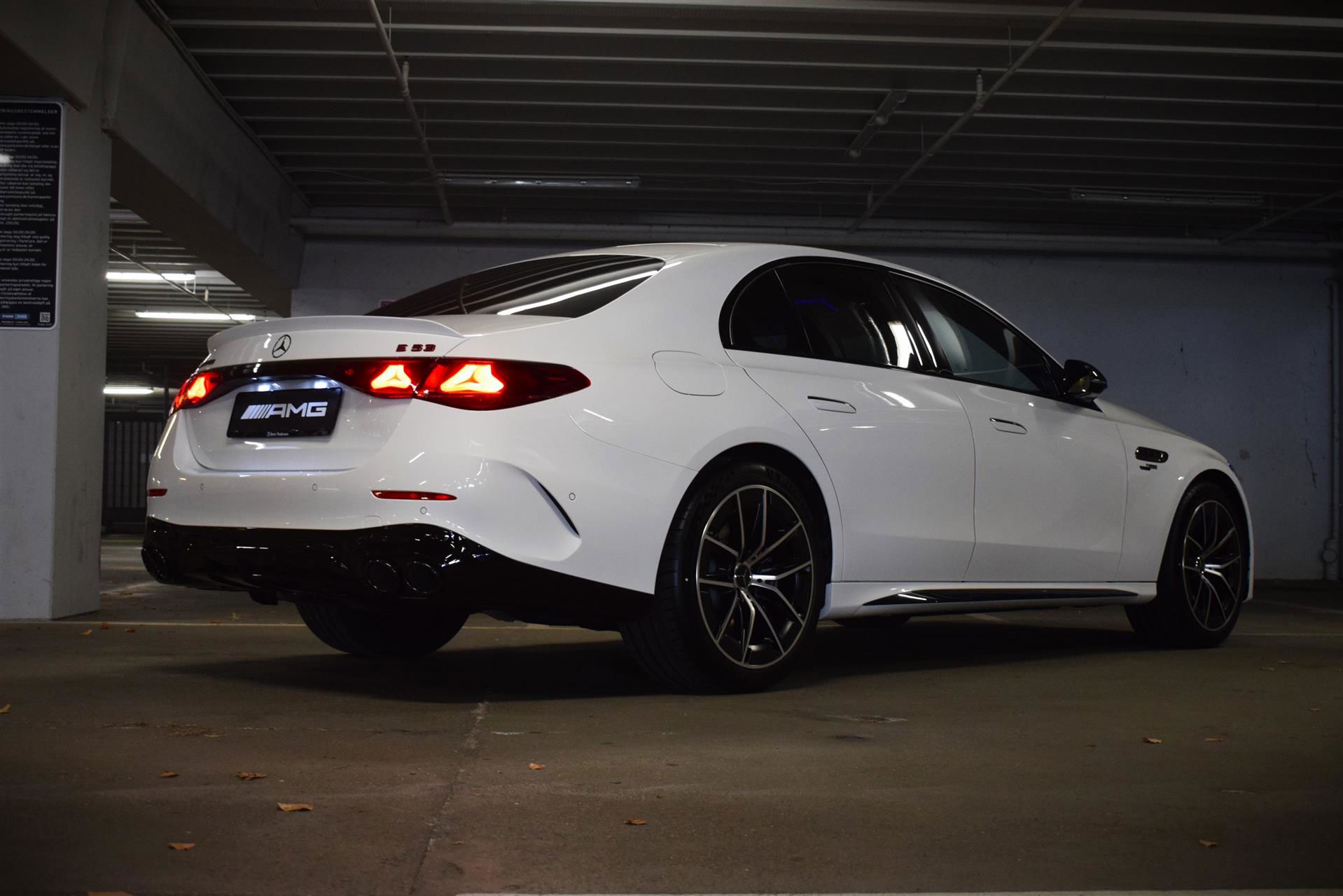 Billede af Mercedes-Benz E53 AMG 3,0 Plugin-hybrid 4Matic+ AMG Speedshift TCT 585HK 9g Aut.