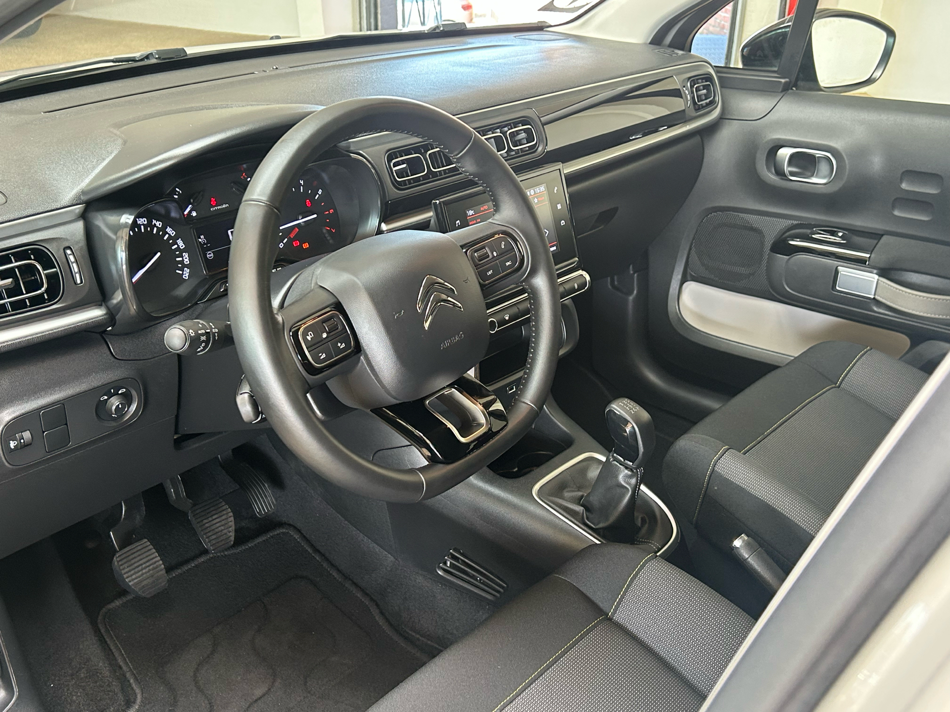 Billede af Citroën C3 1,2 PureTech Shine 83HK 5d