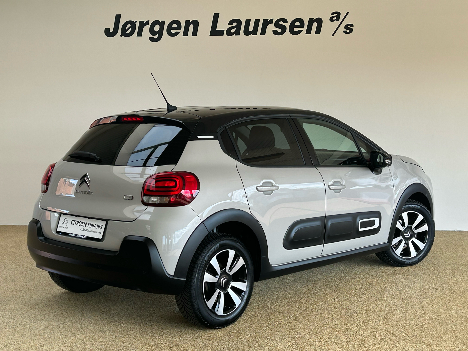 Billede af Citroën C3 1,2 PureTech Shine 83HK 5d