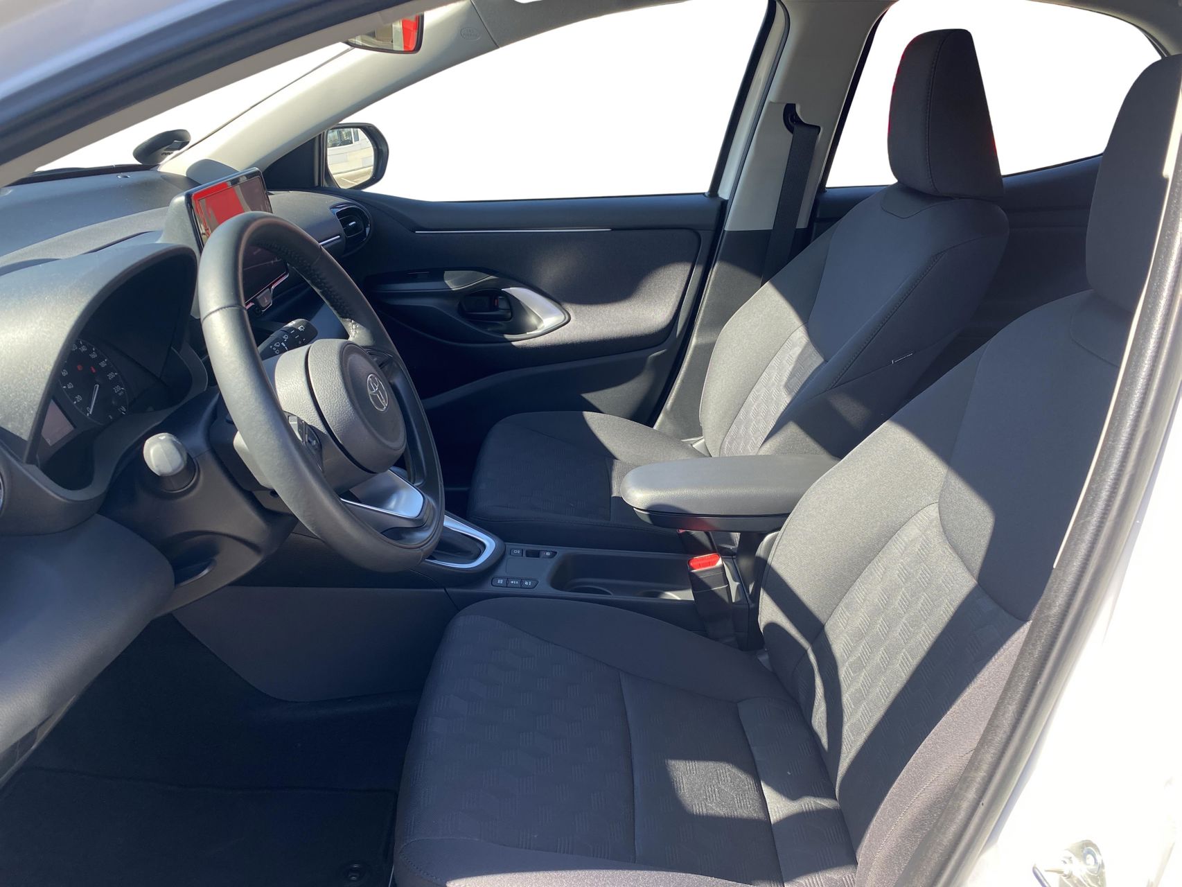 Billede af Toyota Yaris 1,5 Hybrid Essential 116HK 5d Trinl. Gear