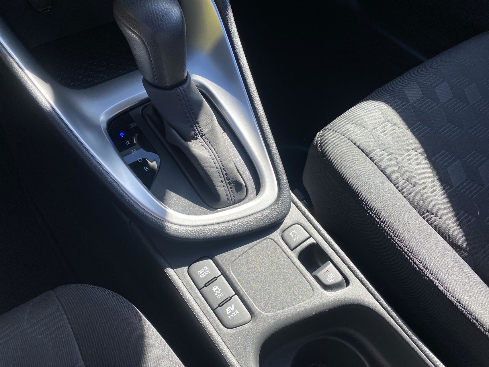 Billede af Toyota Yaris 1,5 Hybrid Essential 116HK 5d Trinl. Gear