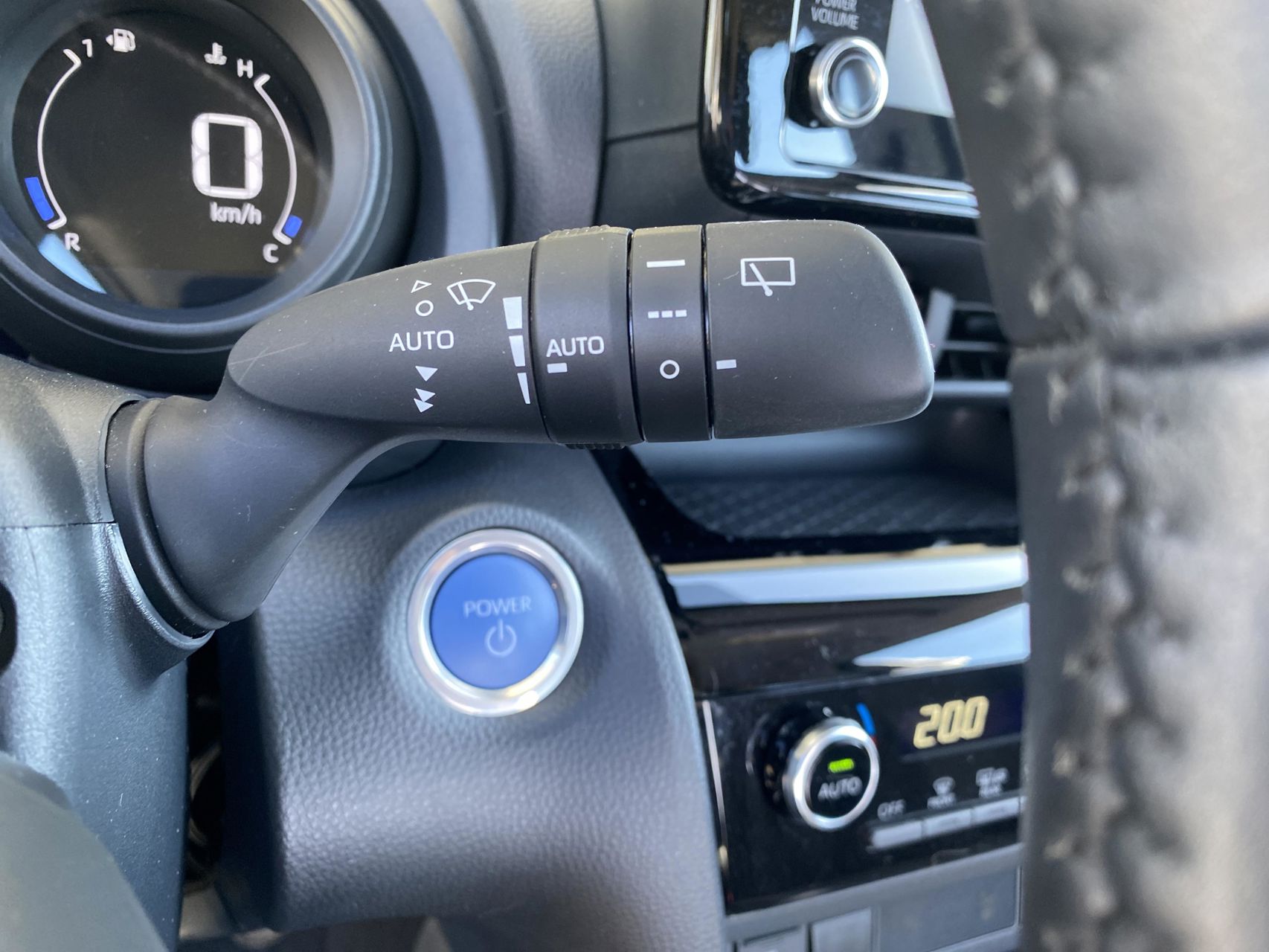 Billede af Toyota Yaris Cross 1,5 Hybrid Active 116HK 5d Trinl. Gear