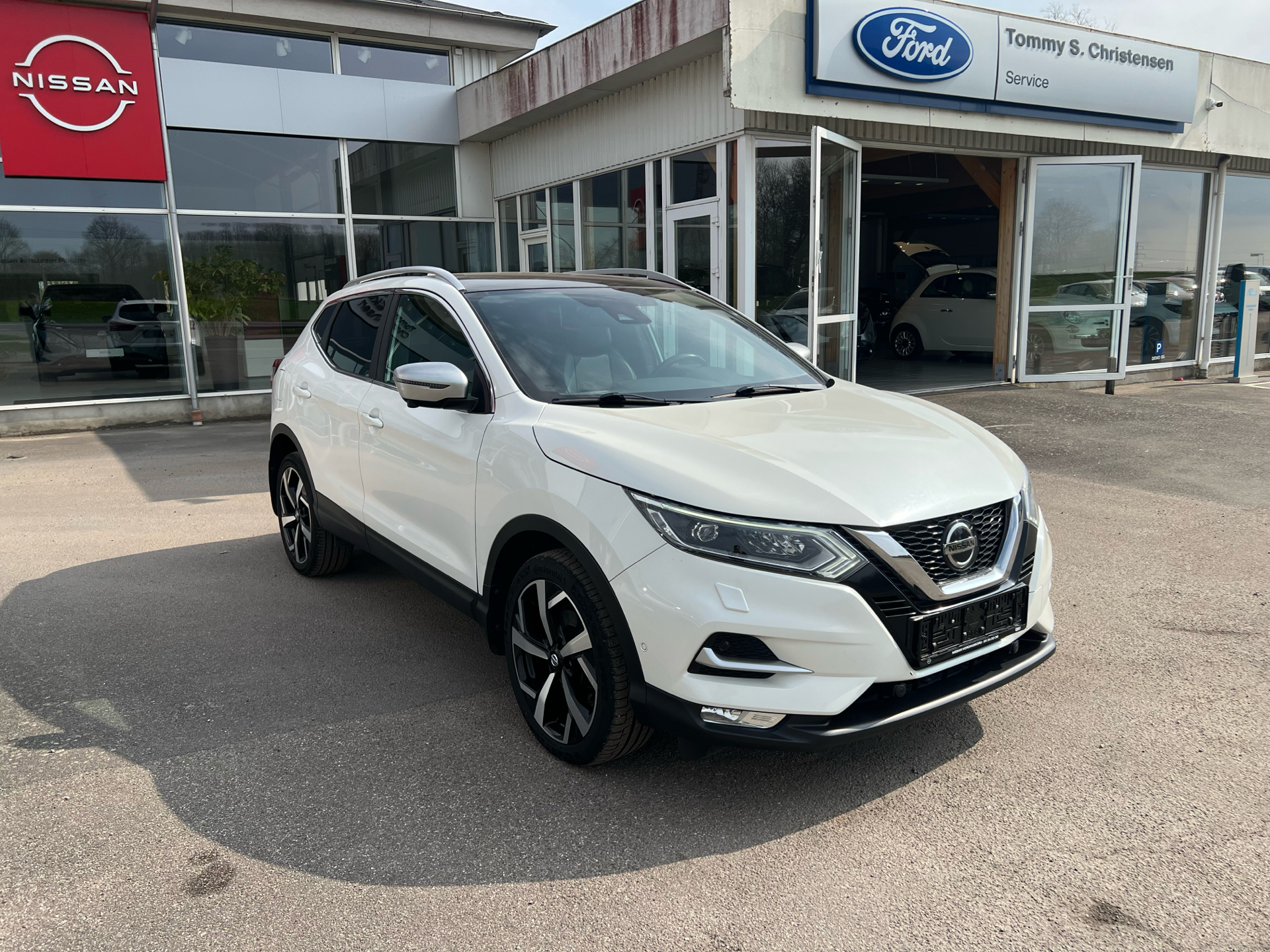 Billede af Nissan Qashqai 1,2 Dig-T Tekna+ X-Tronic 115HK 5d 6g Aut.