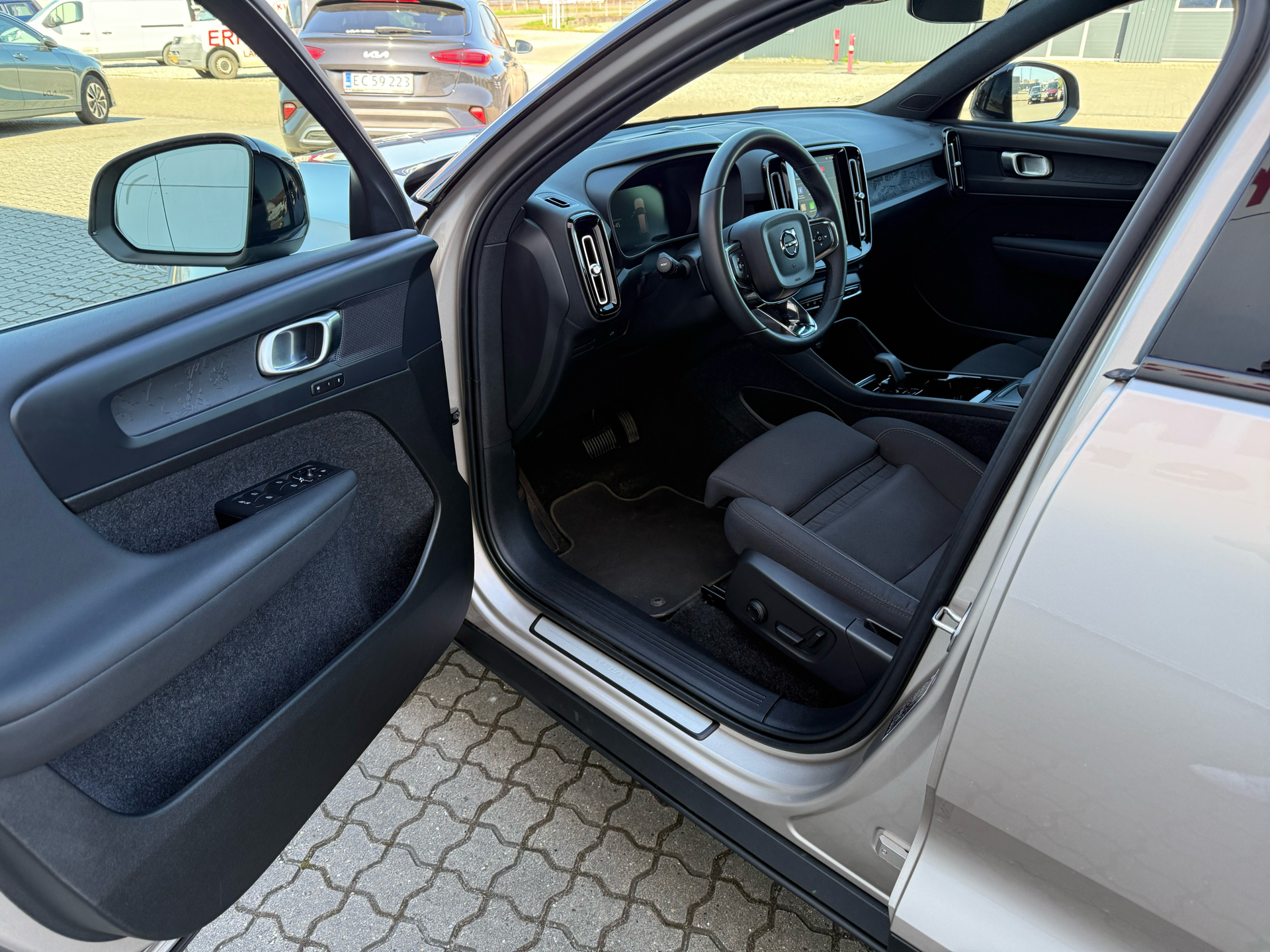 Billede af Volvo XC40 P6 Recharge Plus 231HK 5d Aut.