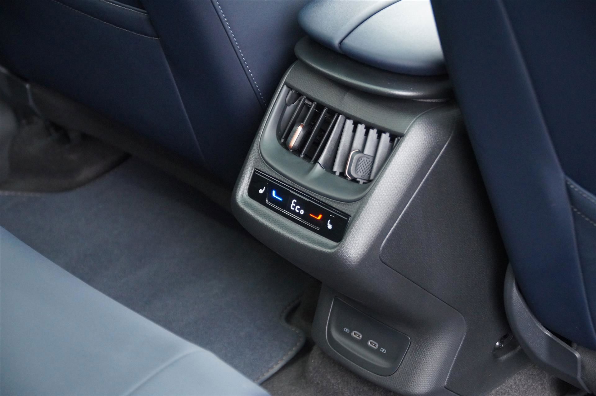 Billede af Cupra Tavascan EL VZ Adrenaline 4X4 340HK 5d Aut.