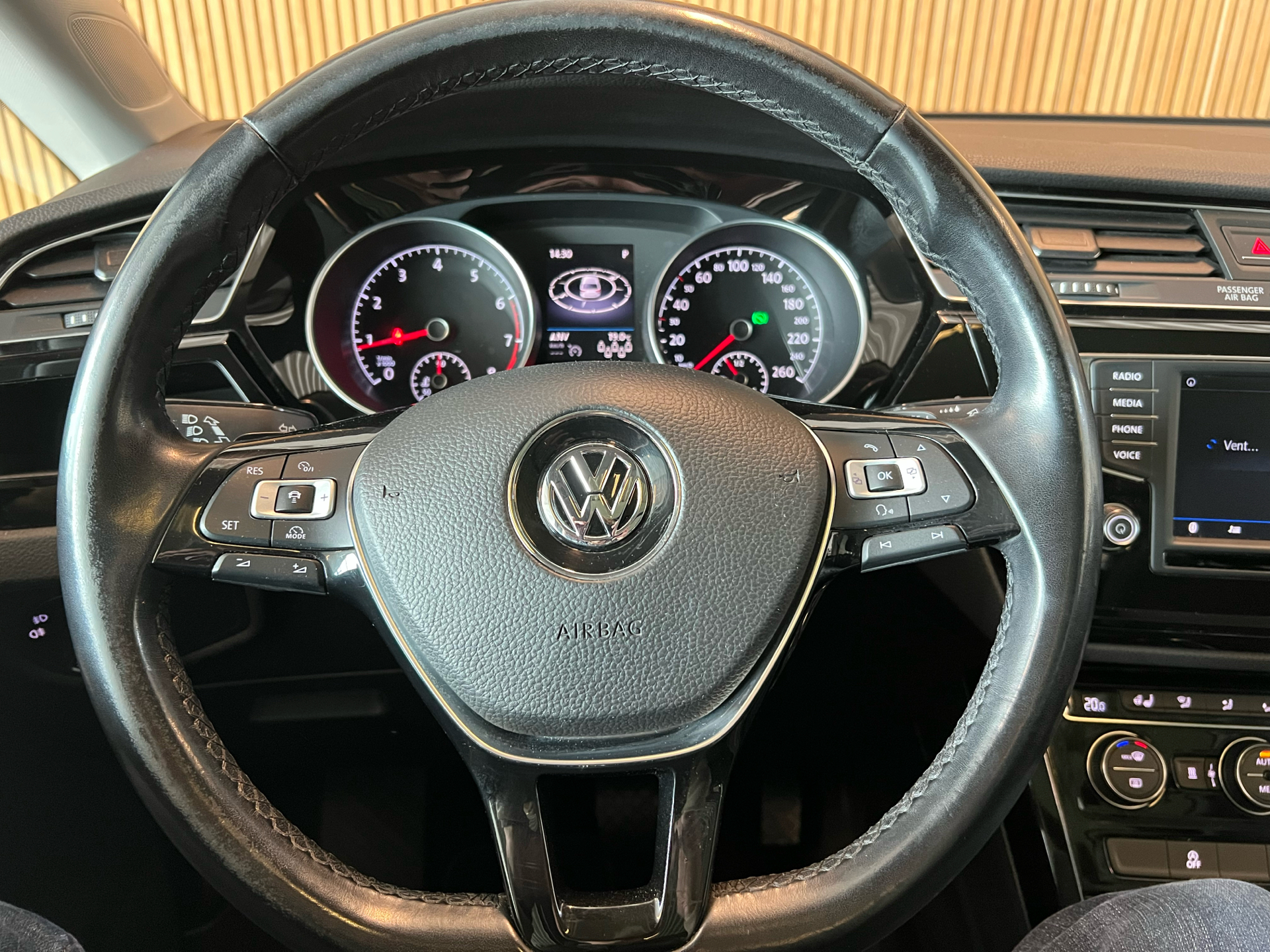 Billede af VW Touran 1,8 TSI BMT Highline 7 Personers DSG 180HK Aut. 