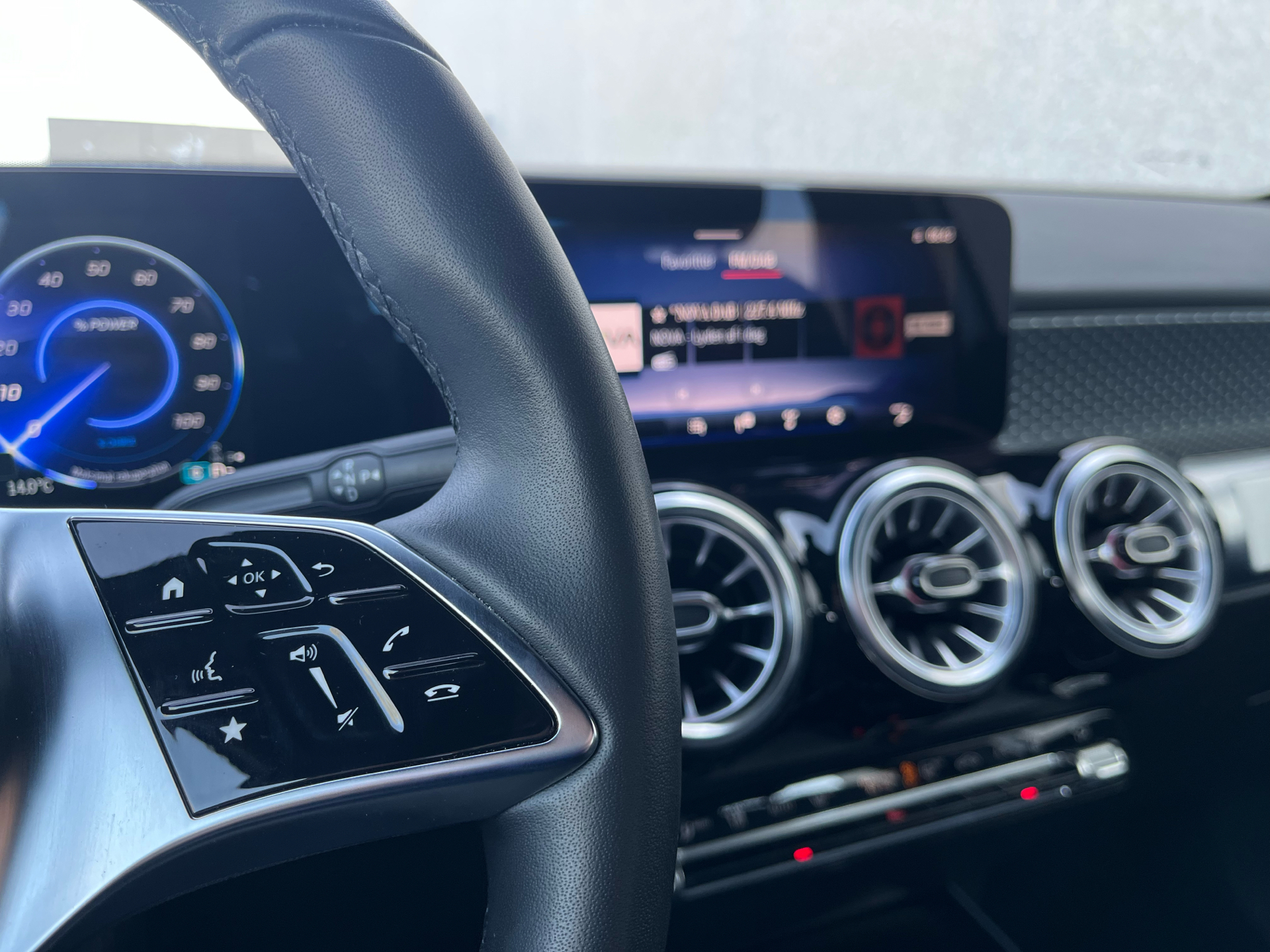 Billede af Mercedes-Benz EQB 250+ EL Advantage 190HK 5d Aut.