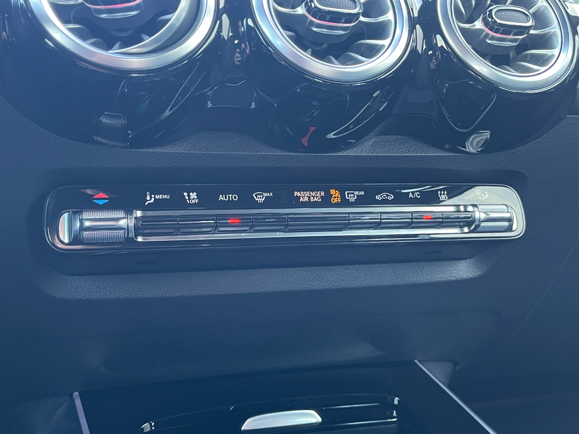 Billede af Mercedes-Benz EQB 250+ EL Advantage 190HK 5d Aut.