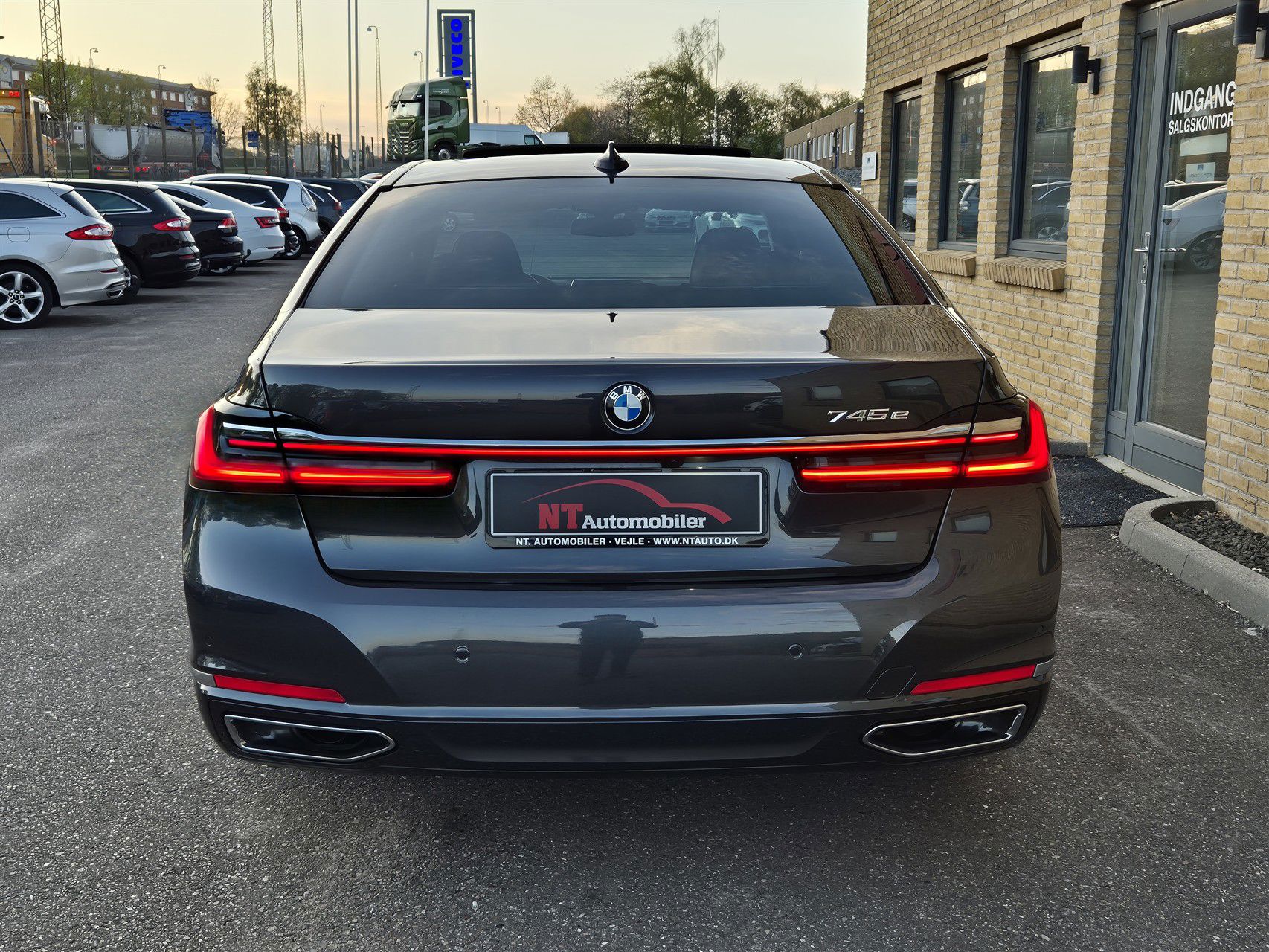 Billede af BMW 745e 3,0 Plugin-hybrid Connected Steptronic 399HK 8g Aut.
