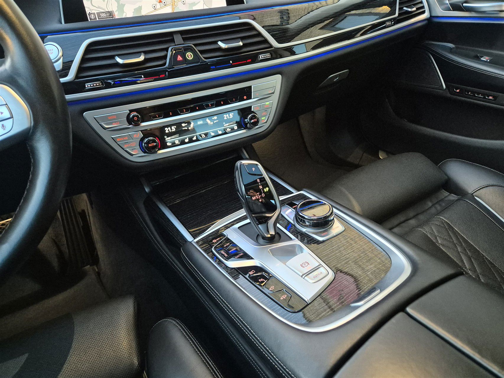 Billede af BMW 745e 3,0 Plugin-hybrid Connected Steptronic 399HK 8g Aut.