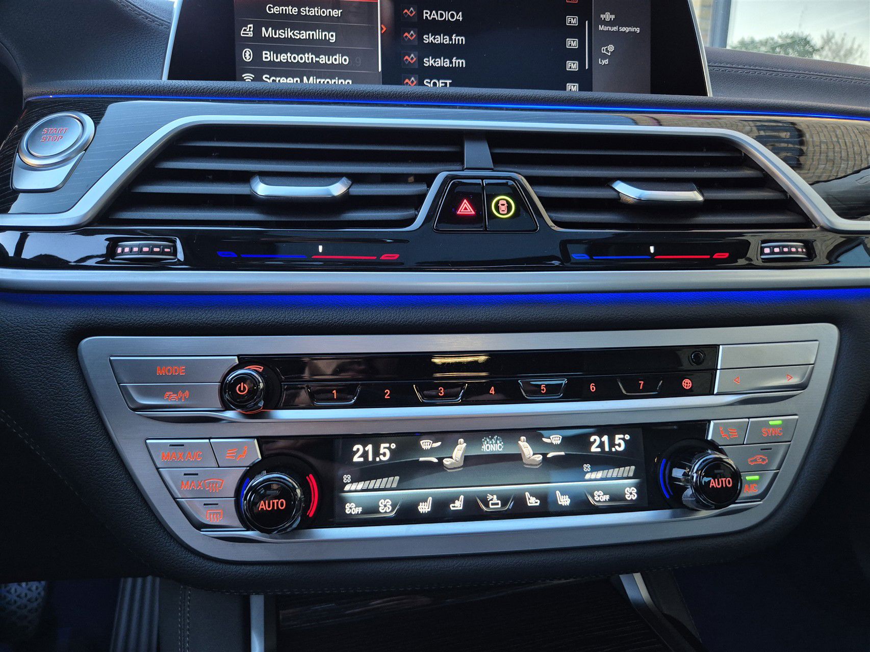 Billede af BMW 745e 3,0 Plugin-hybrid Connected Steptronic 399HK 8g Aut.