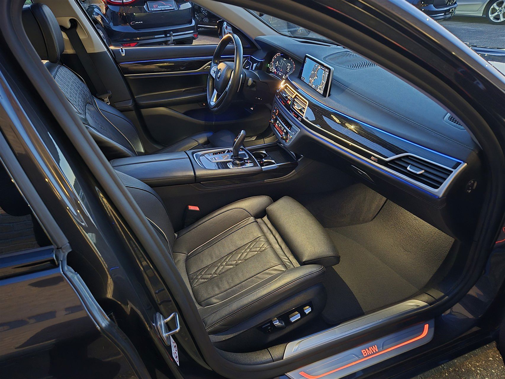 Billede af BMW 745e 3,0 Plugin-hybrid Connected Steptronic 399HK 8g Aut.