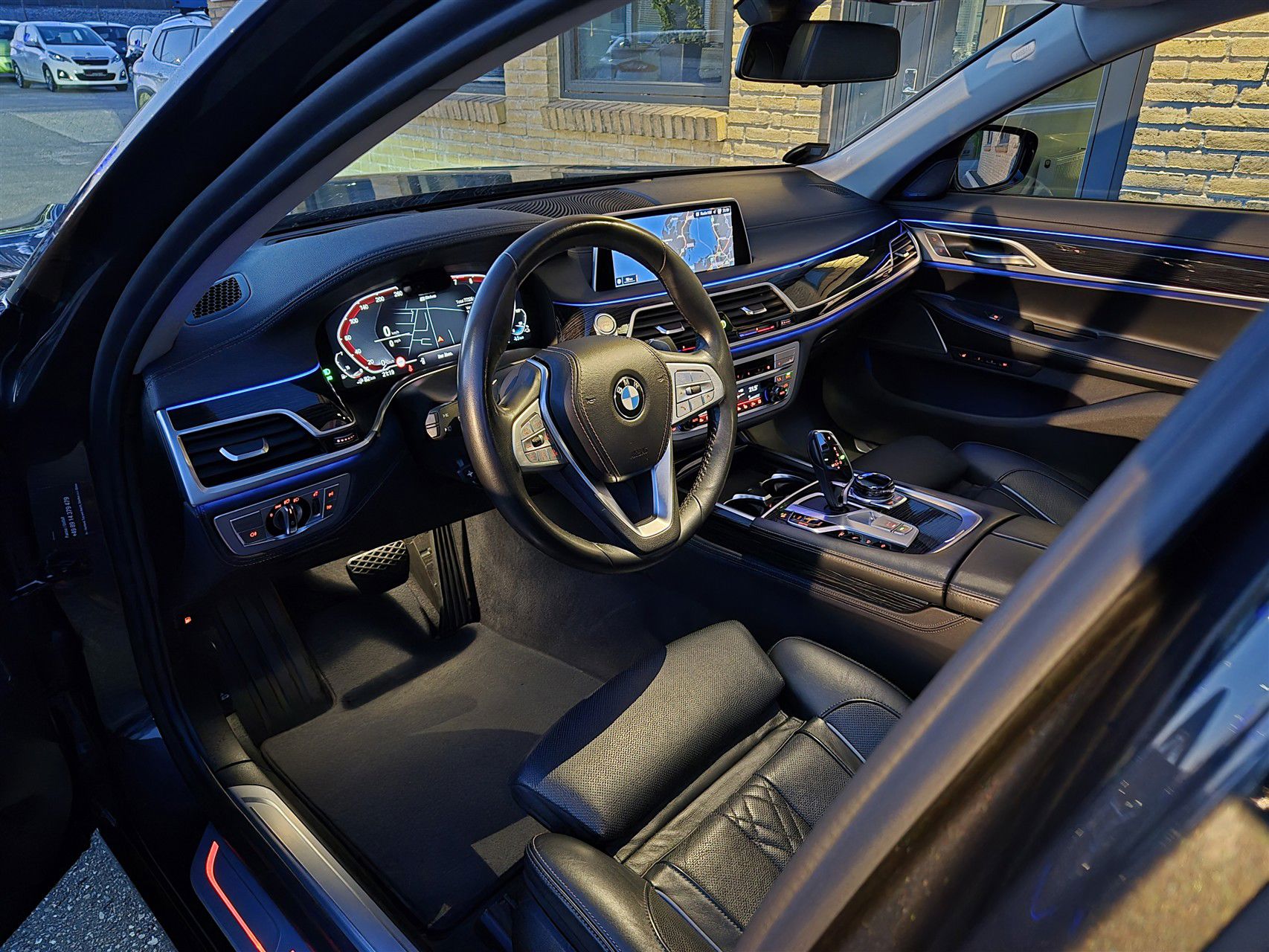 Billede af BMW 745e 3,0 Plugin-hybrid Connected Steptronic 399HK 8g Aut.