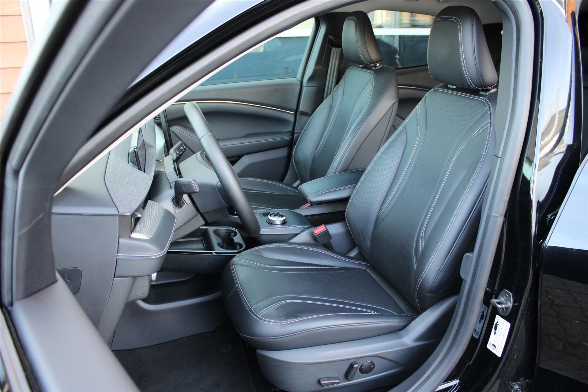 Billede af Ford Mustang Mach-E EL UR 294HK 5d Aut.