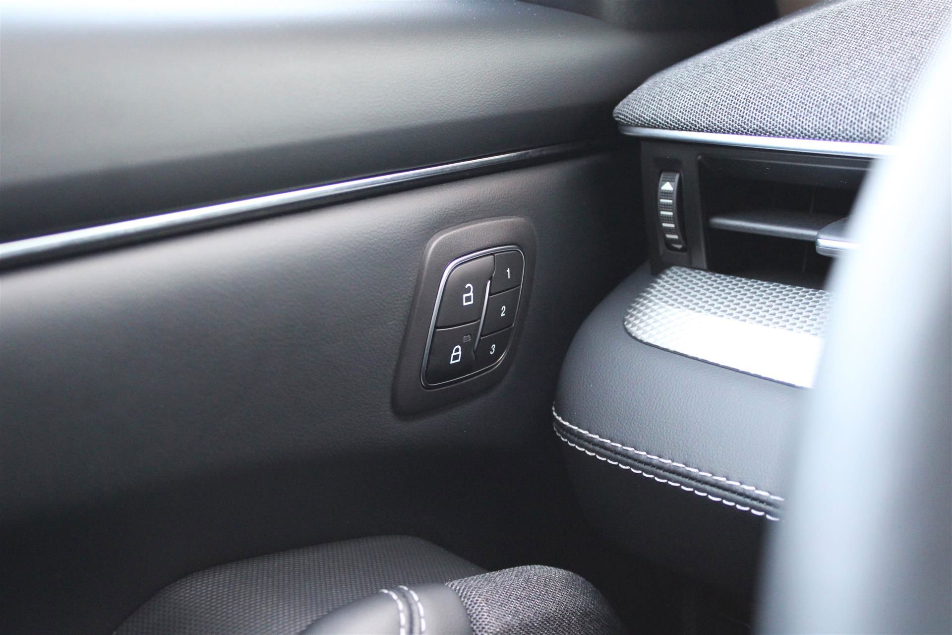 Billede af Ford Mustang Mach-E EL UR 294HK 5d Aut.