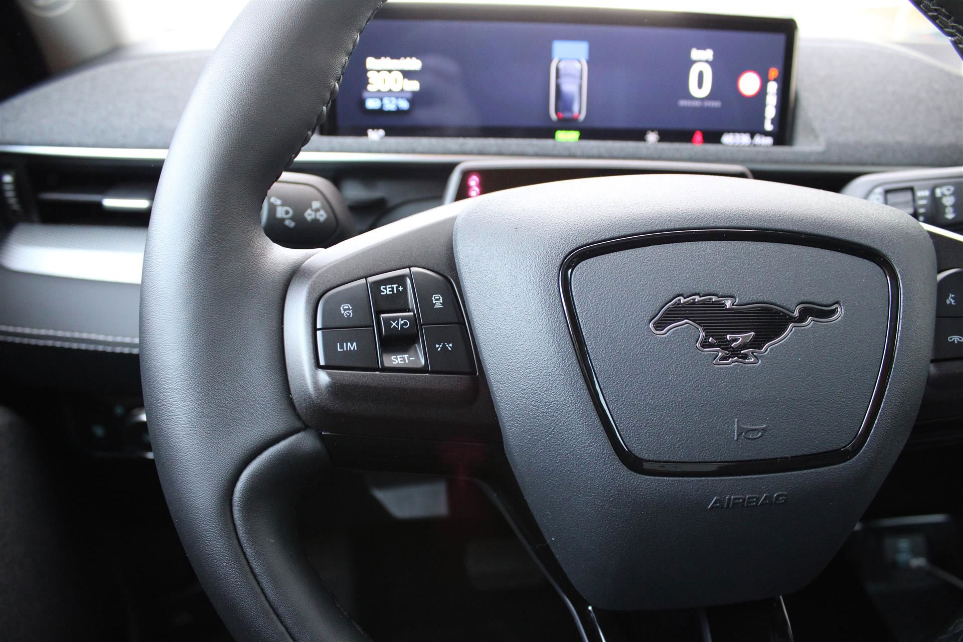 Billede af Ford Mustang Mach-E EL UR 294HK 5d Aut.