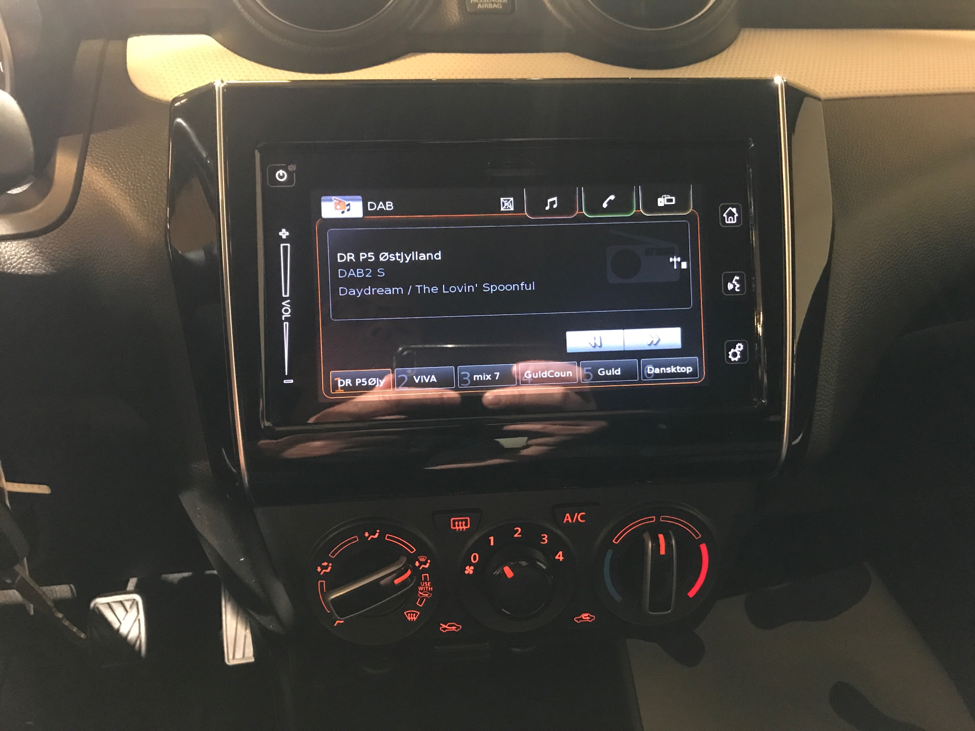 Billede af Suzuki Swift 1,2 Dualjet  Mild hybrid Action AEB 83HK 5d