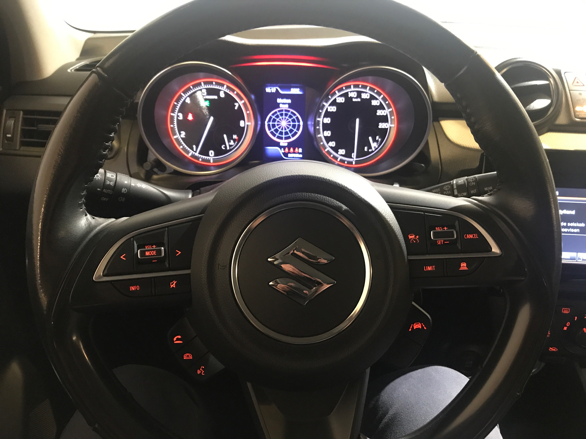 Billede af Suzuki Swift 1,2 Dualjet  Mild hybrid Action AEB 83HK 5d