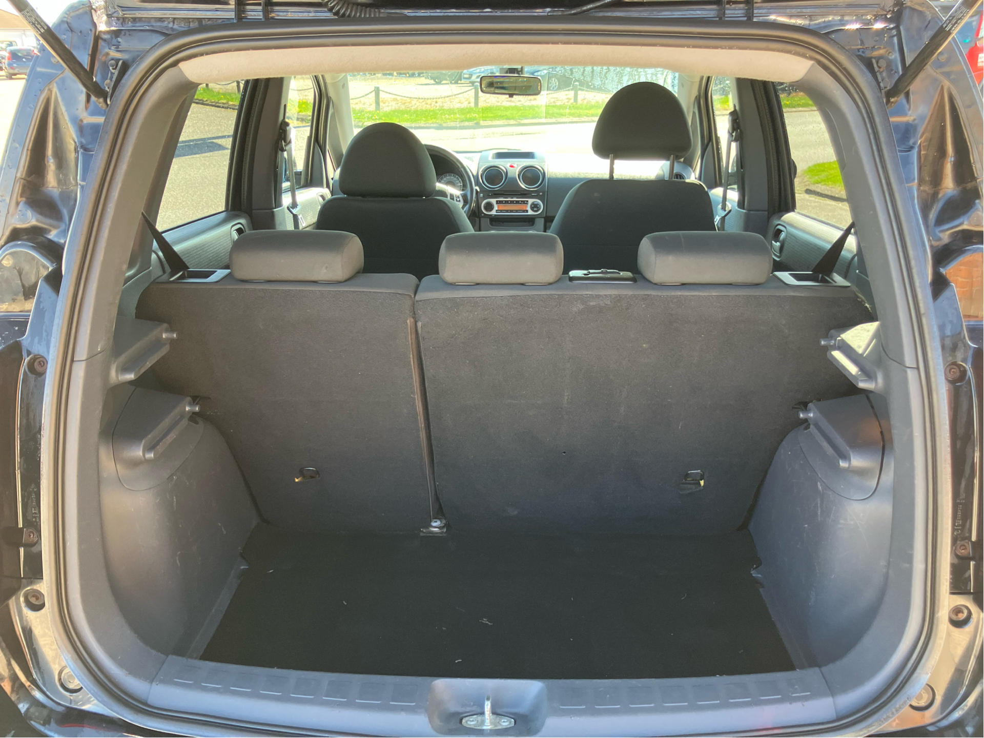 Billede af Mitsubishi Colt 1,3 ClearT Elegance CP 95HK 5d