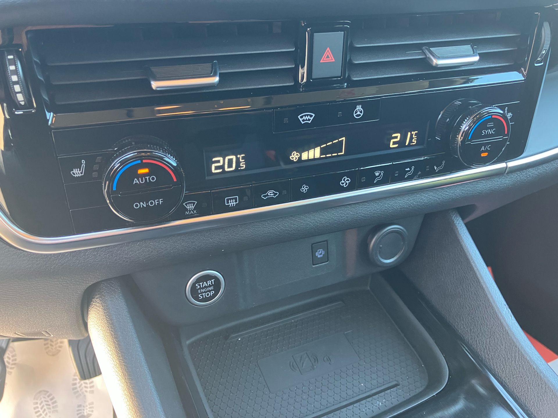 Billede af Nissan Qashqai 1,3 MHEV  Mild hybrid Acenta X-Tronic 158HK 5d 7g Aut.
