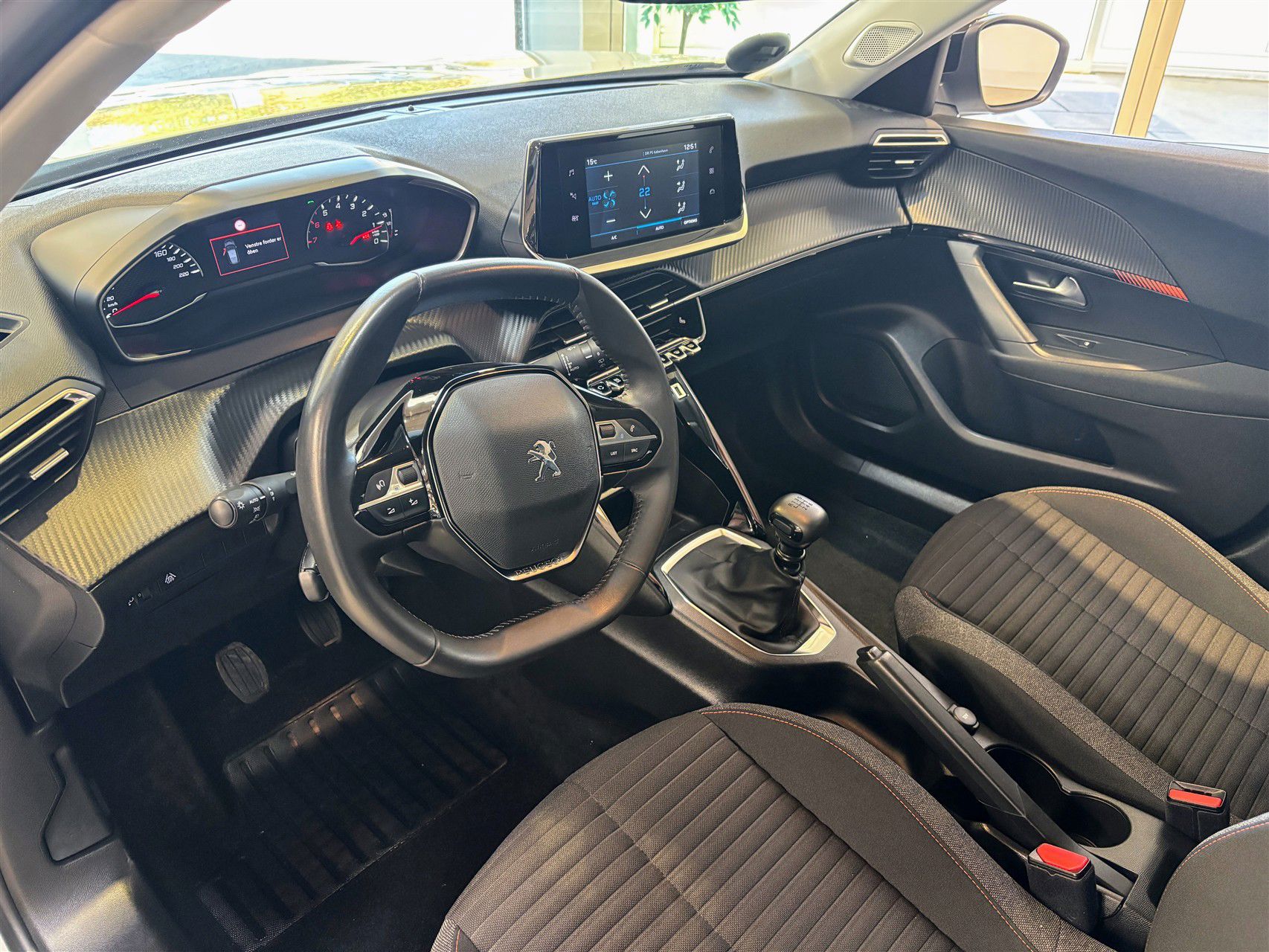 Billede af Peugeot 2008 1,2 PureTech Selection 100HK 5d
