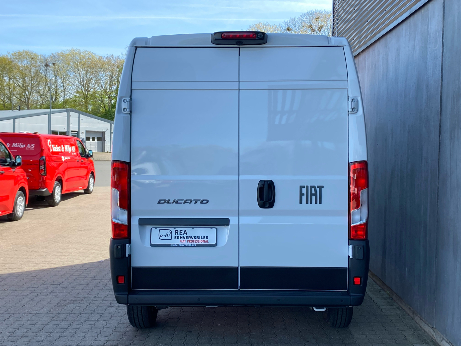 Billede af Fiat Ducato 35M L2H2 2,2 Multijet Pro+ 180HK Van 8g Aut.