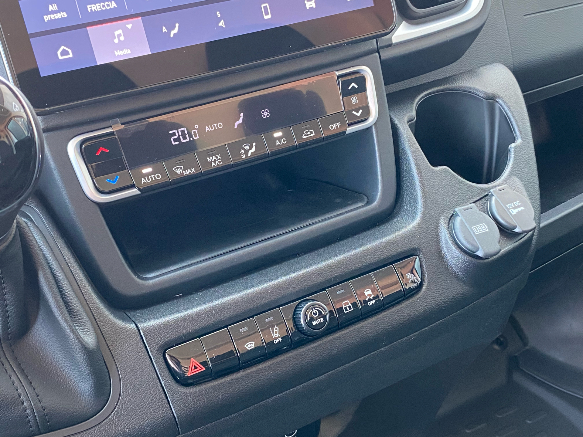 Billede af Fiat Ducato 35M L2H2 2,2 Multijet Pro+ 180HK Van 8g Aut.