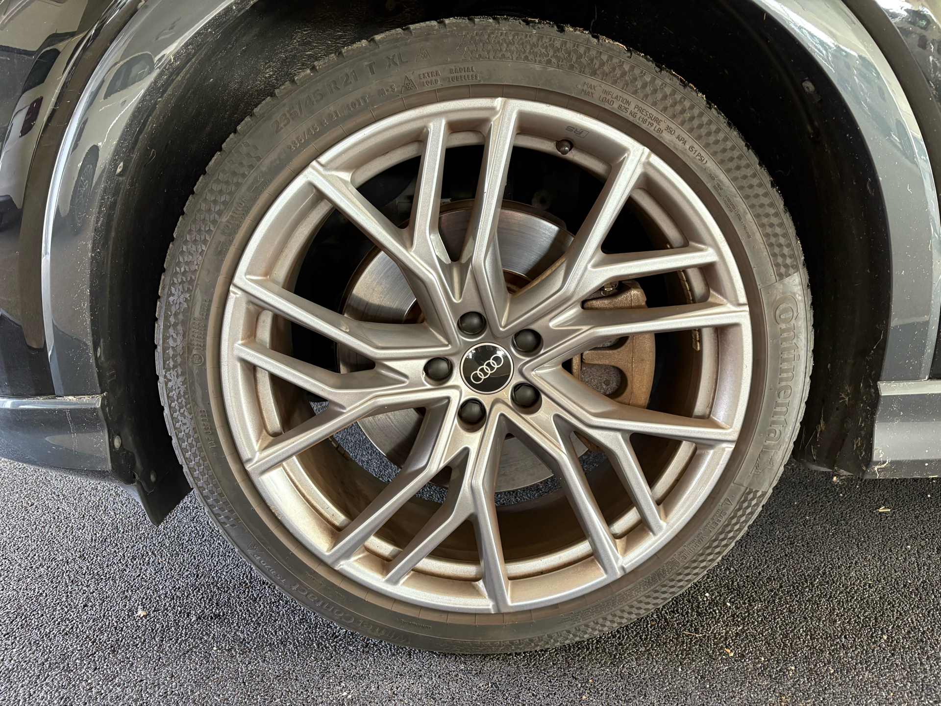 Billede af Audi Q4 50 E-tron Attitude Quattro 299HK 5d Aut.