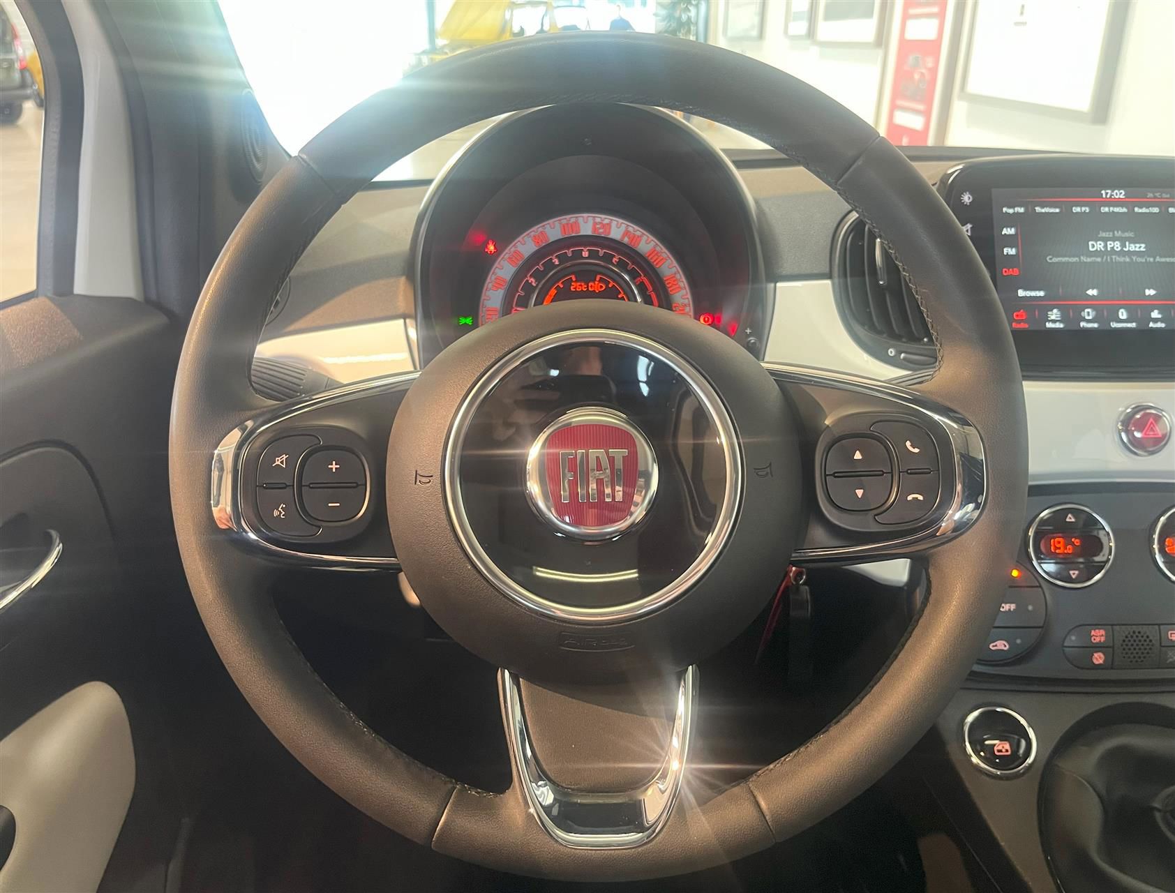 Billede af Fiat 500 1,0 Mild hybrid DolceVita Pack 70HK 3d 6g