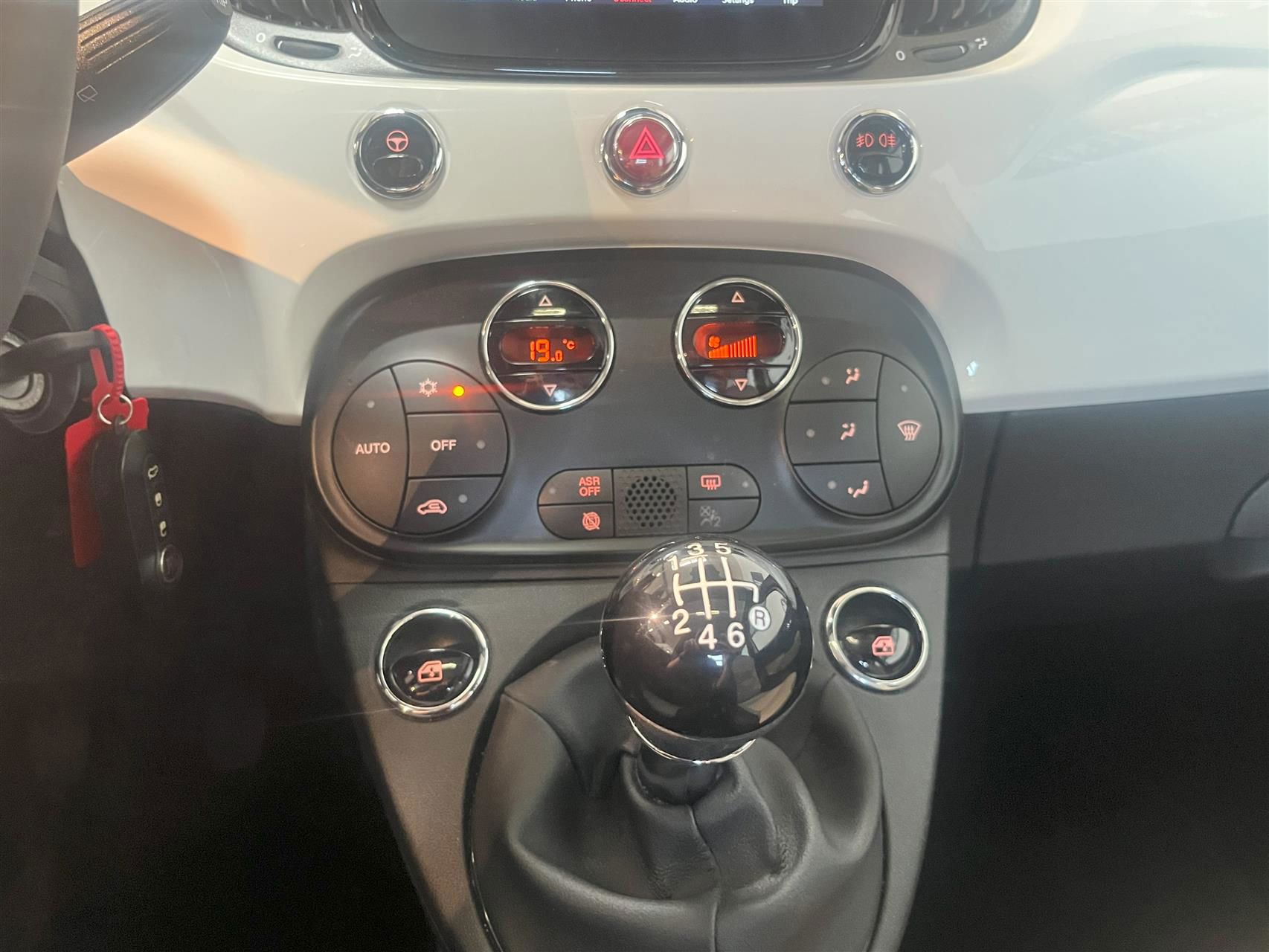 Billede af Fiat 500 1,0 Mild hybrid DolceVita Pack 70HK 3d 6g