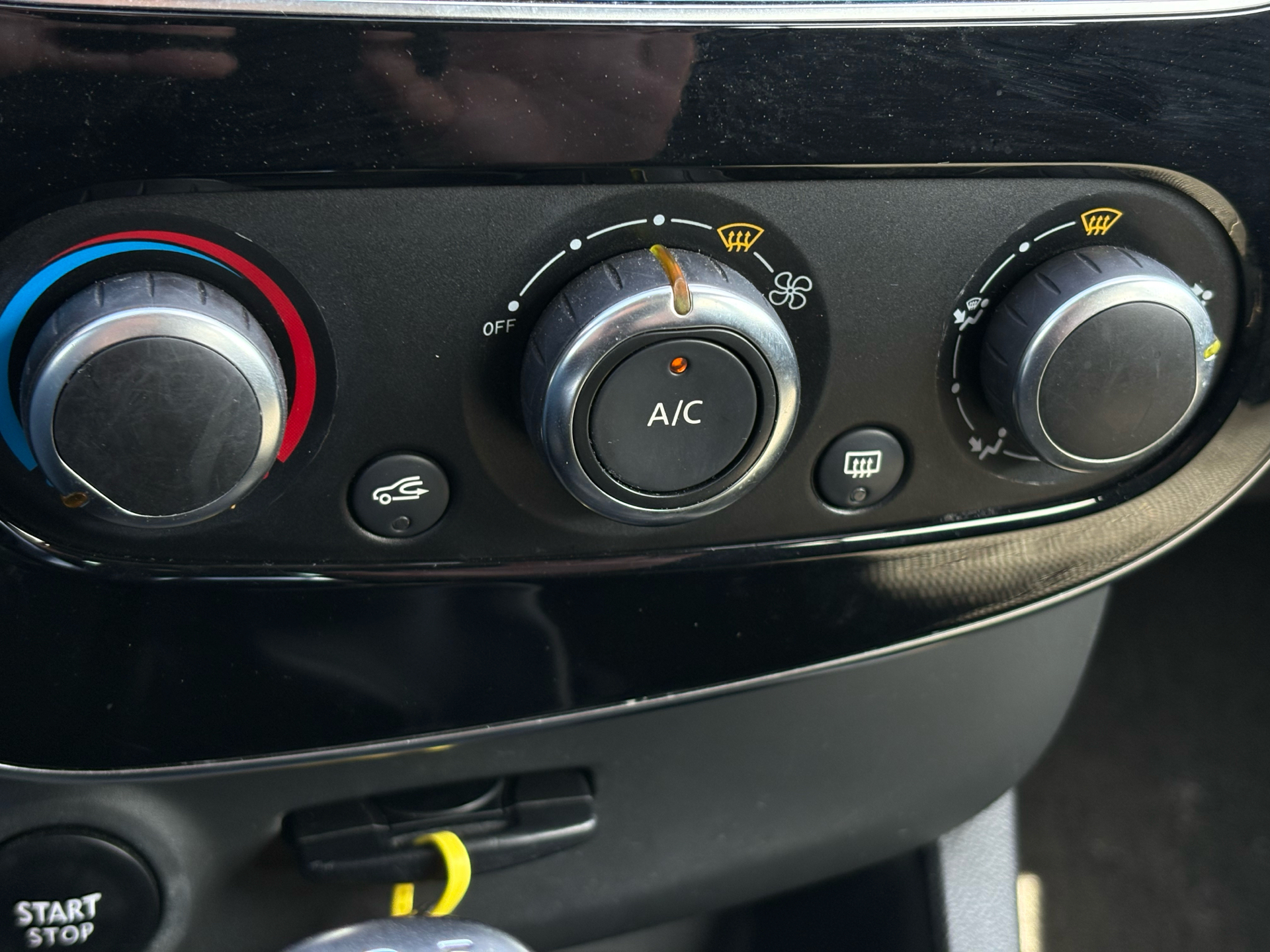Billede af Renault Clio Sport Tourer 1,5 Energy DCI Zen 90HK Stc