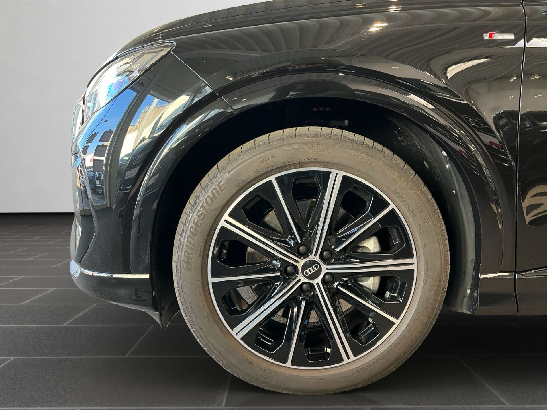 Billede af Audi Q4 Sportback 40 E-tron S Line 204HK 5d Aut.