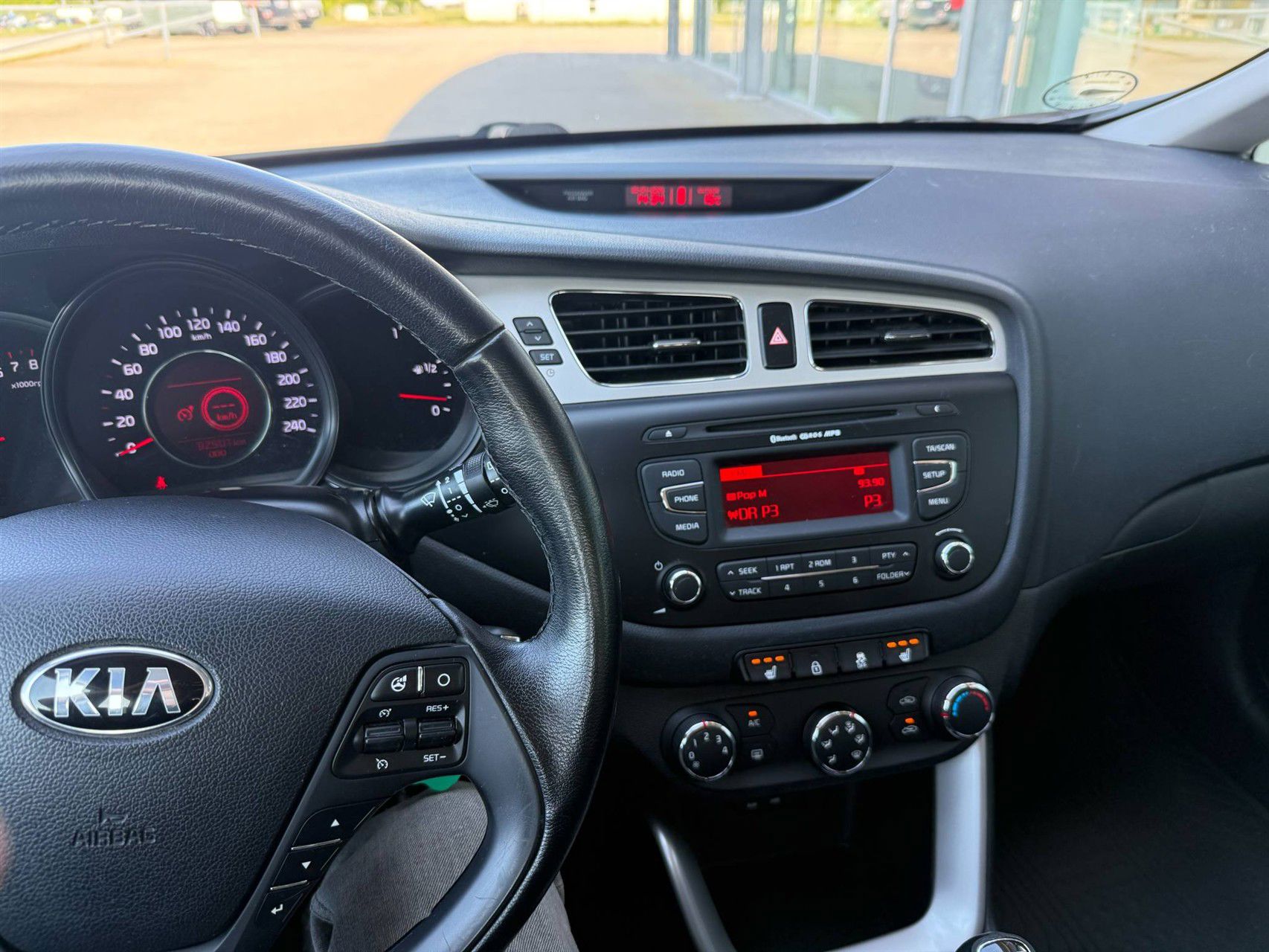 Billede af Kia Ceed 1,6 GDI Style Plus 135HK 5d 6g